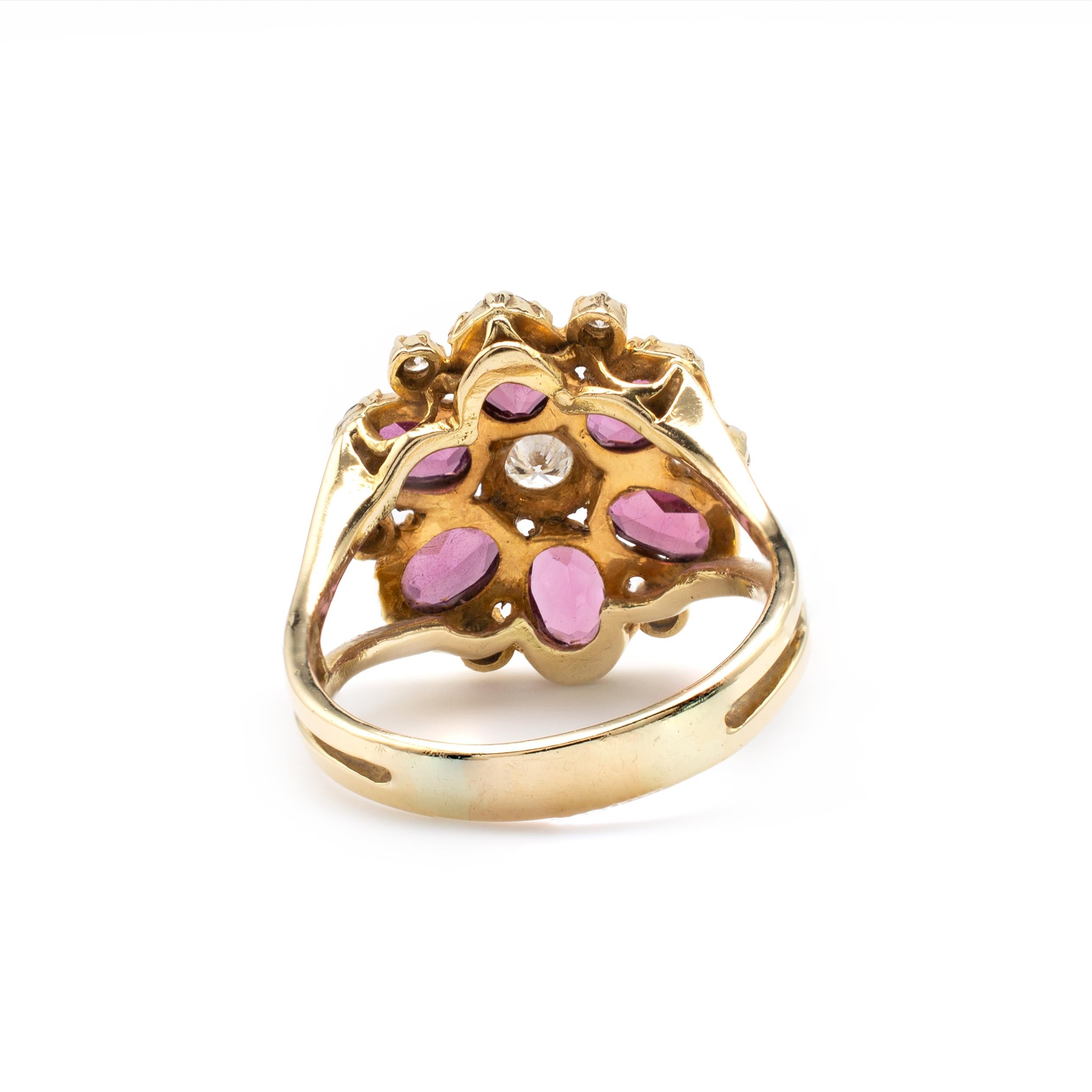 Women's Rhodolite Garnet Diamond Flower Cluster Cocktail Ring 18 karat Gold