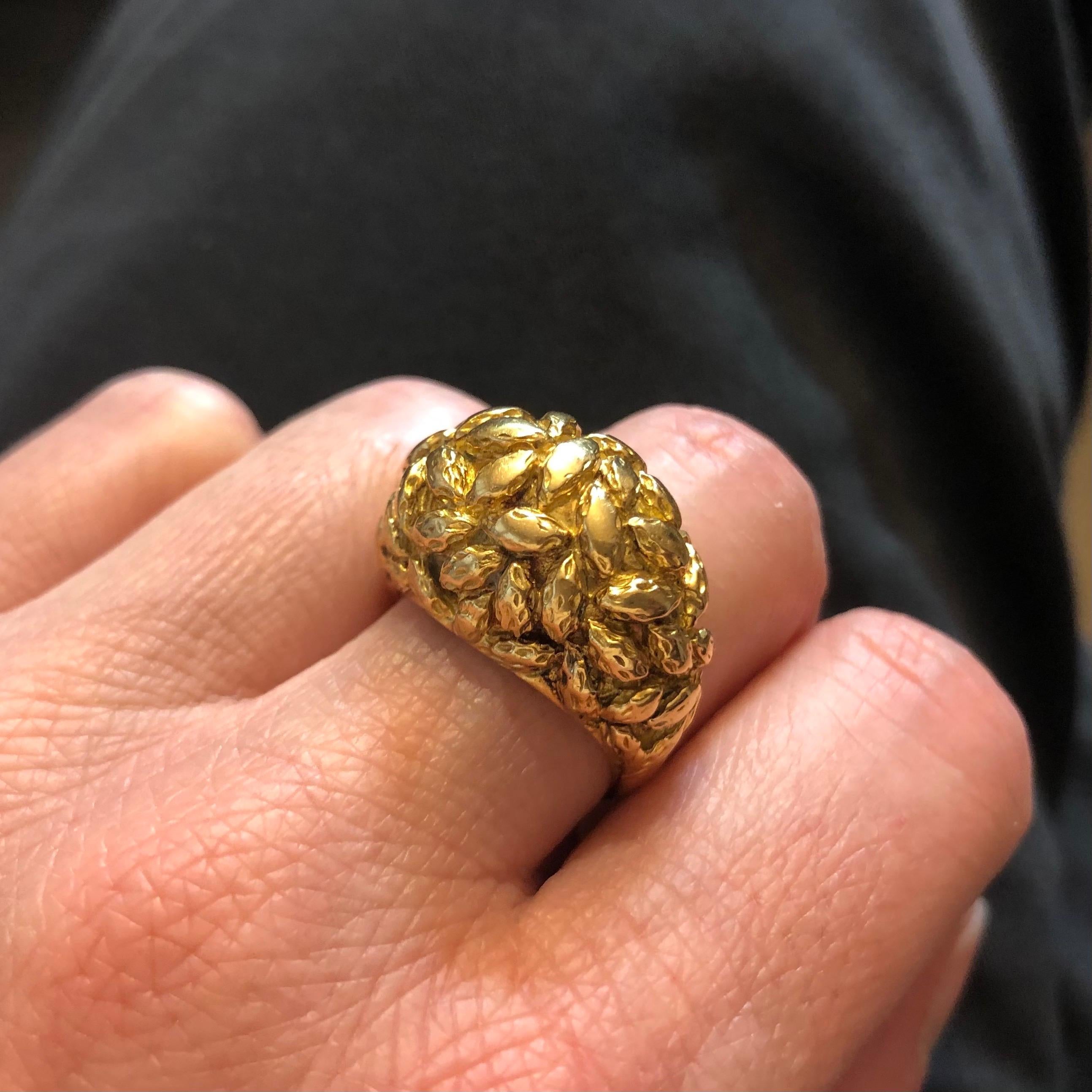 Contemporary 18 Karat Gold Ring by Van Cleef & Arpels