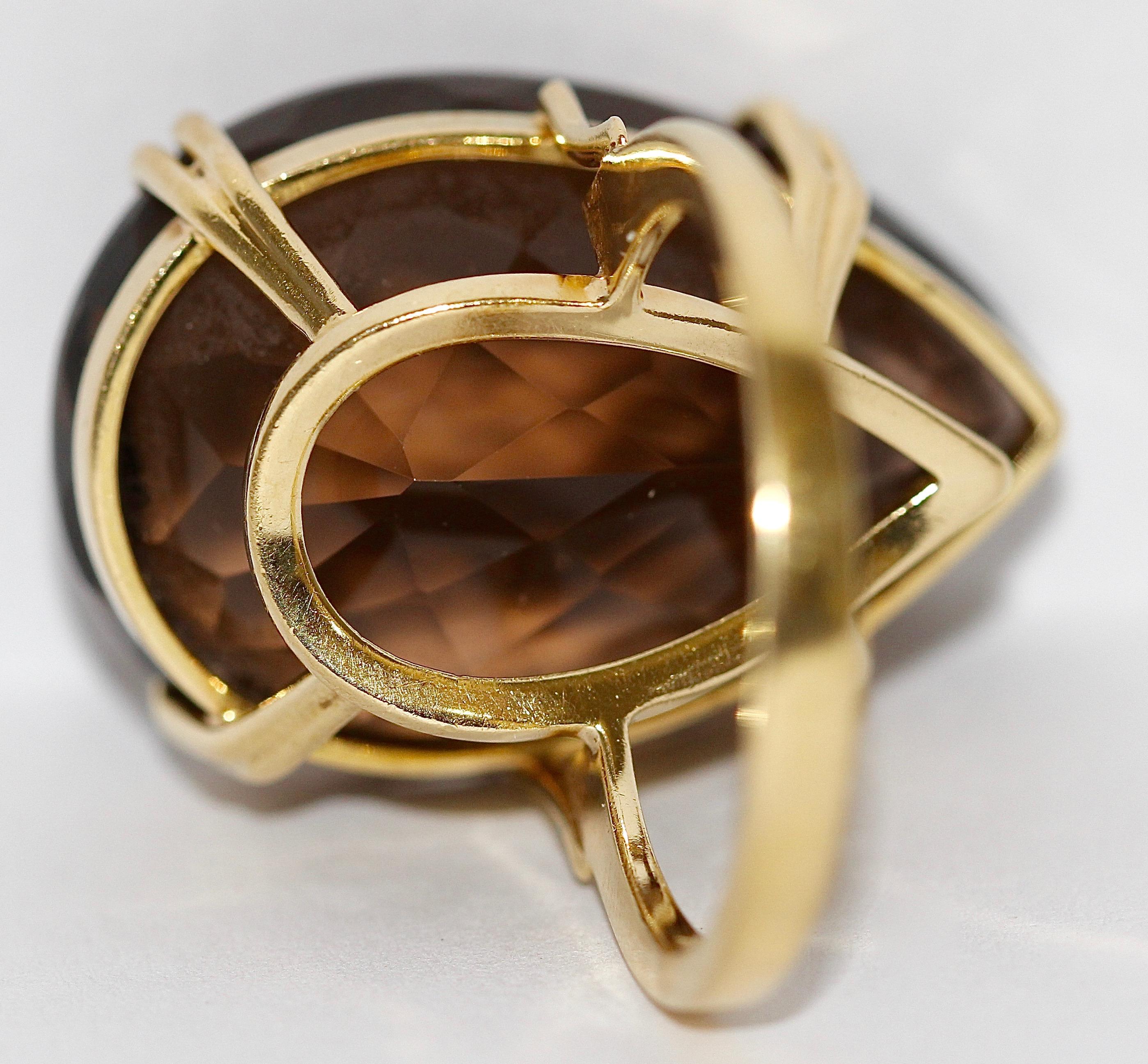 Women's 18 Karat Gold Ring with Large, Faceted Smoky Quartz, Topaz in Heart Shape