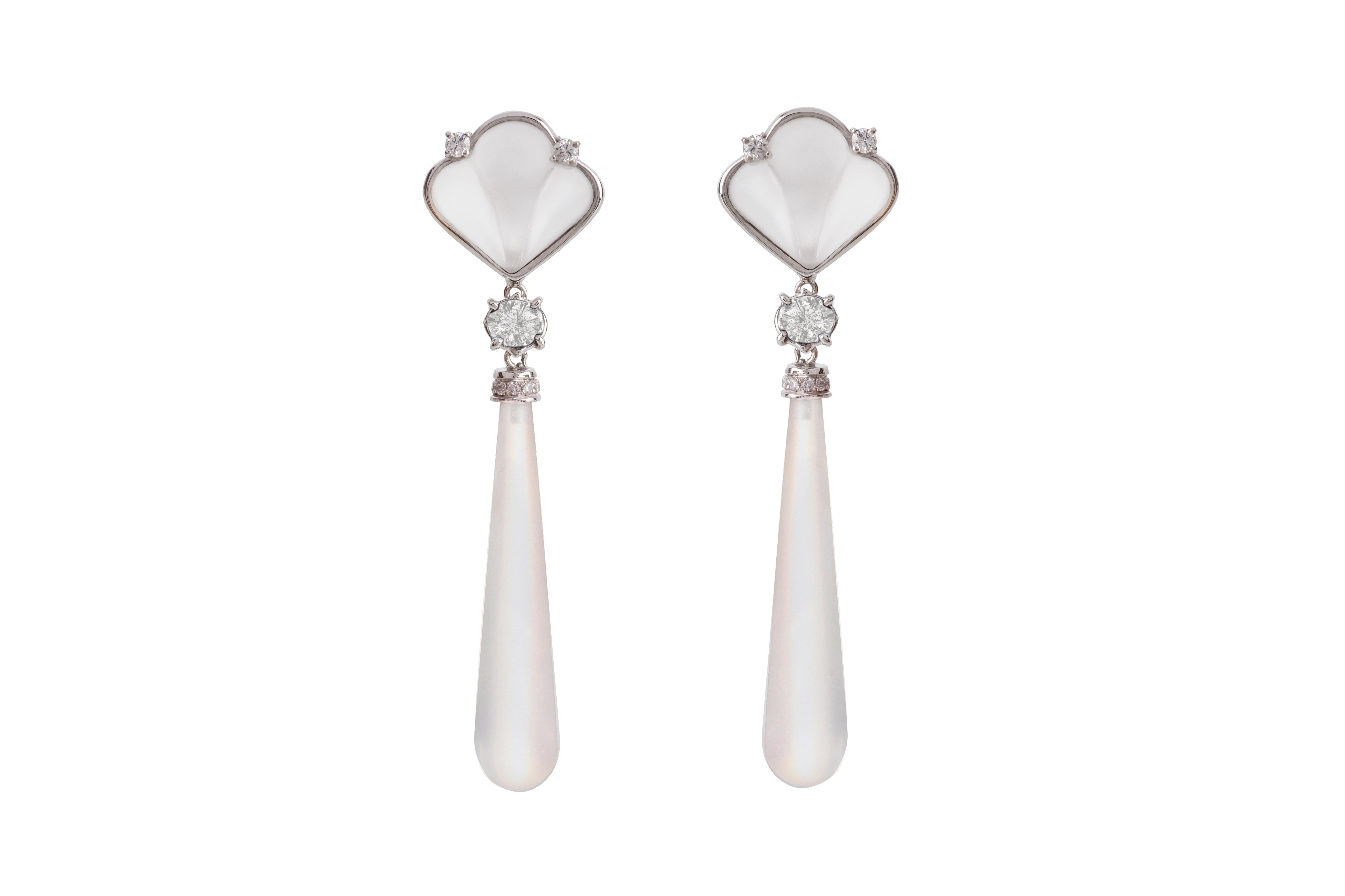 Art Deco 18 Karat Gold Rock Crystal White Diamonds Deco Style Drops Earrings For Sale