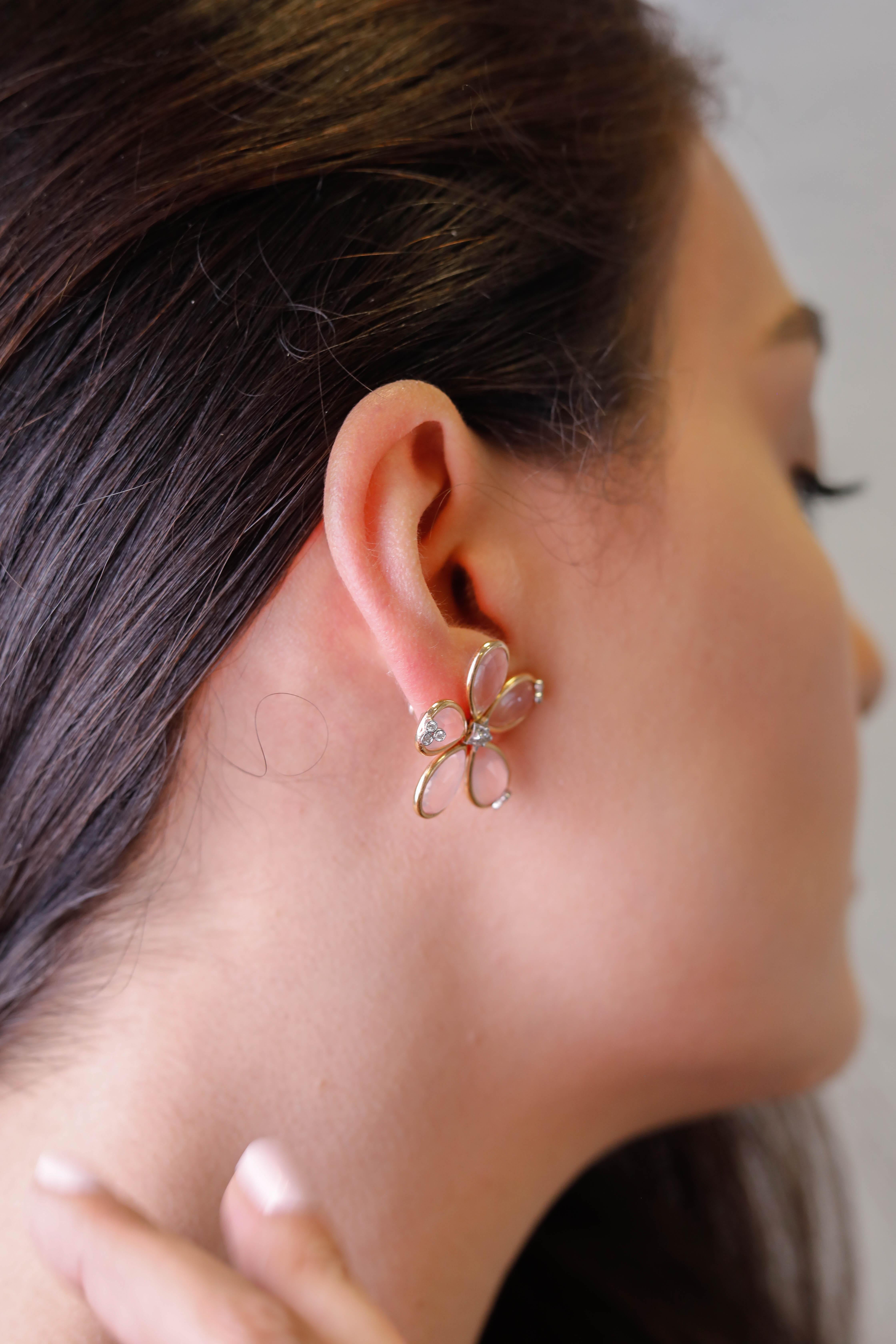 Pear Cut Rose Quartz 0.34 ct Diamond Accent Daisy Flower Stud Earrings in 18 kt Rose Gold
