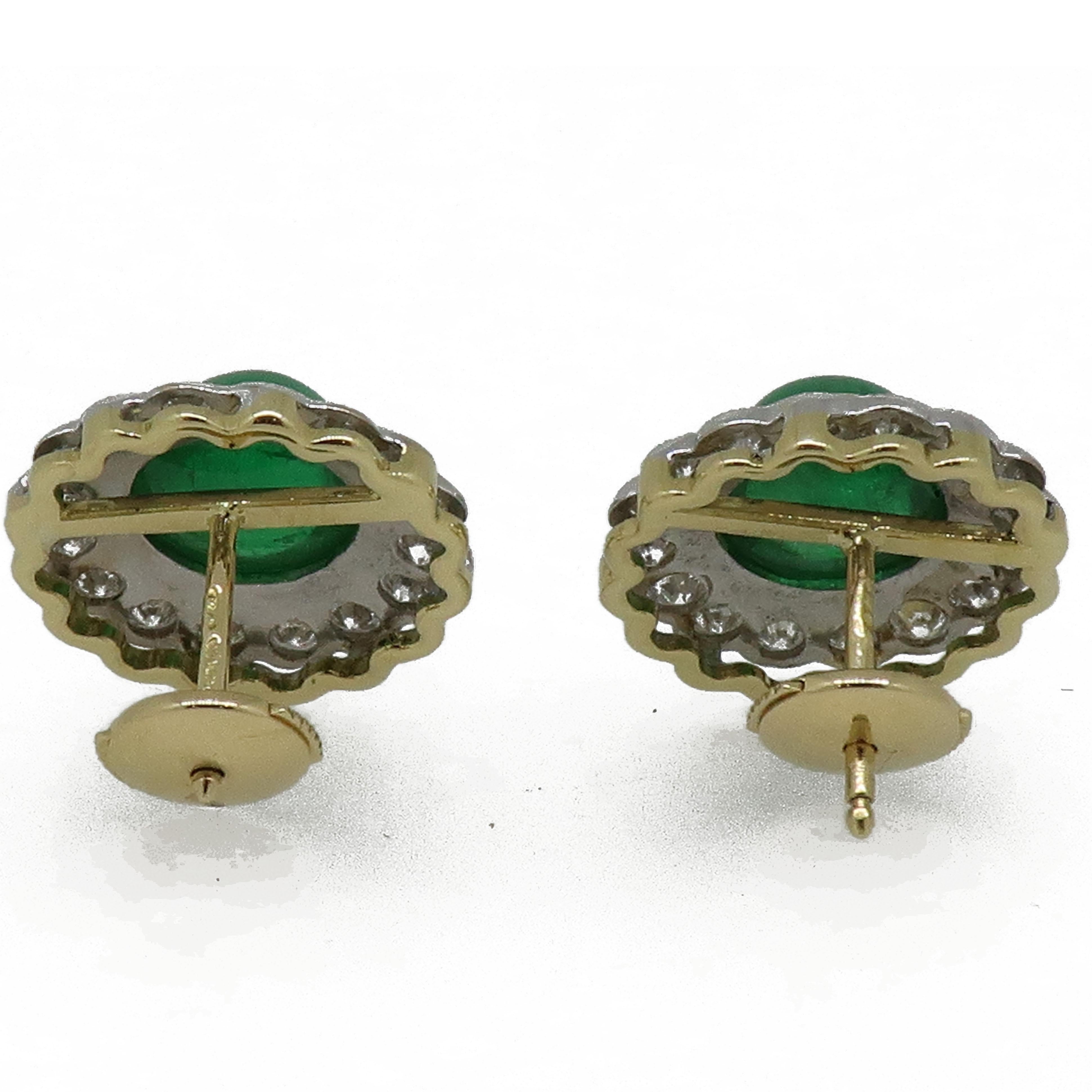 18 Karat Gold Round Cabochon Emerald and Diamond Art Deco Style Earrings In New Condition For Sale In East Grinstead, GB