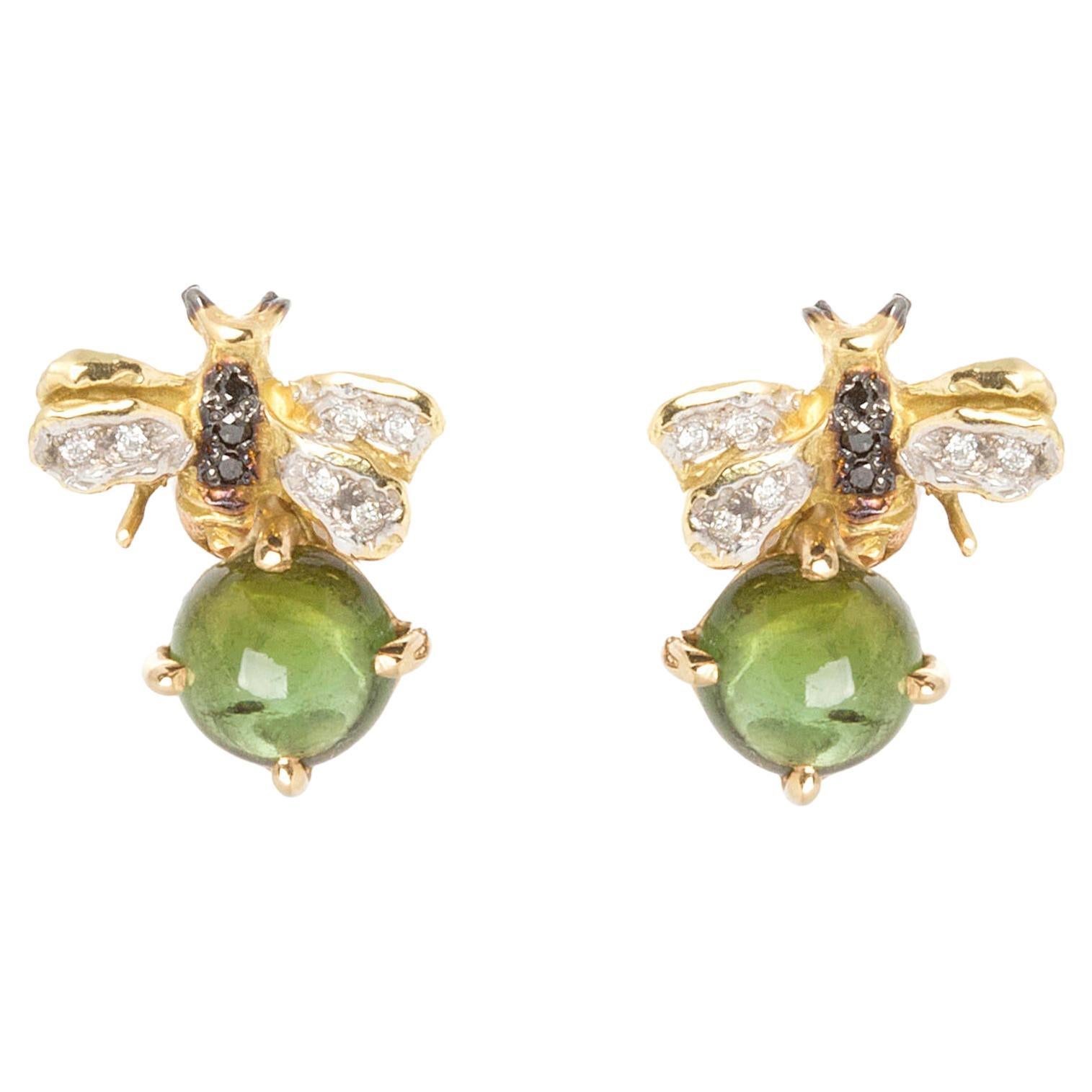 18 Karat Gold Round Cut Green Tourmaline Black&White Diamonds Bees Stud Earrings For Sale