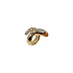 18 Karat Gold Rubies and Diamonds Italian Ring