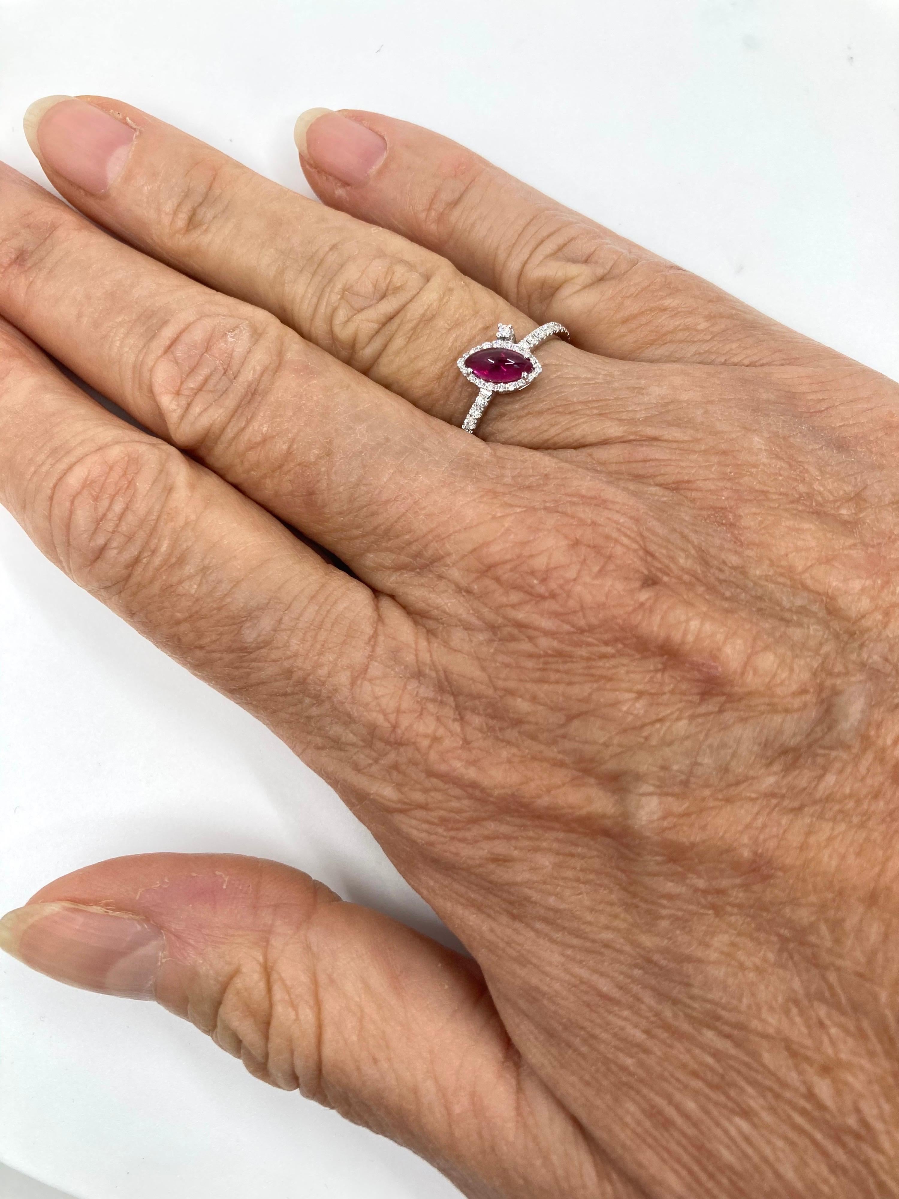 18 Karat Gold Ruby and Diamonds Italian Ring In New Condition For Sale In Valenza, IT