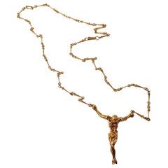 18 Karat Gold Salvador Dalí Cristo De San Juan De La Cruz Necklace and Bracelet
