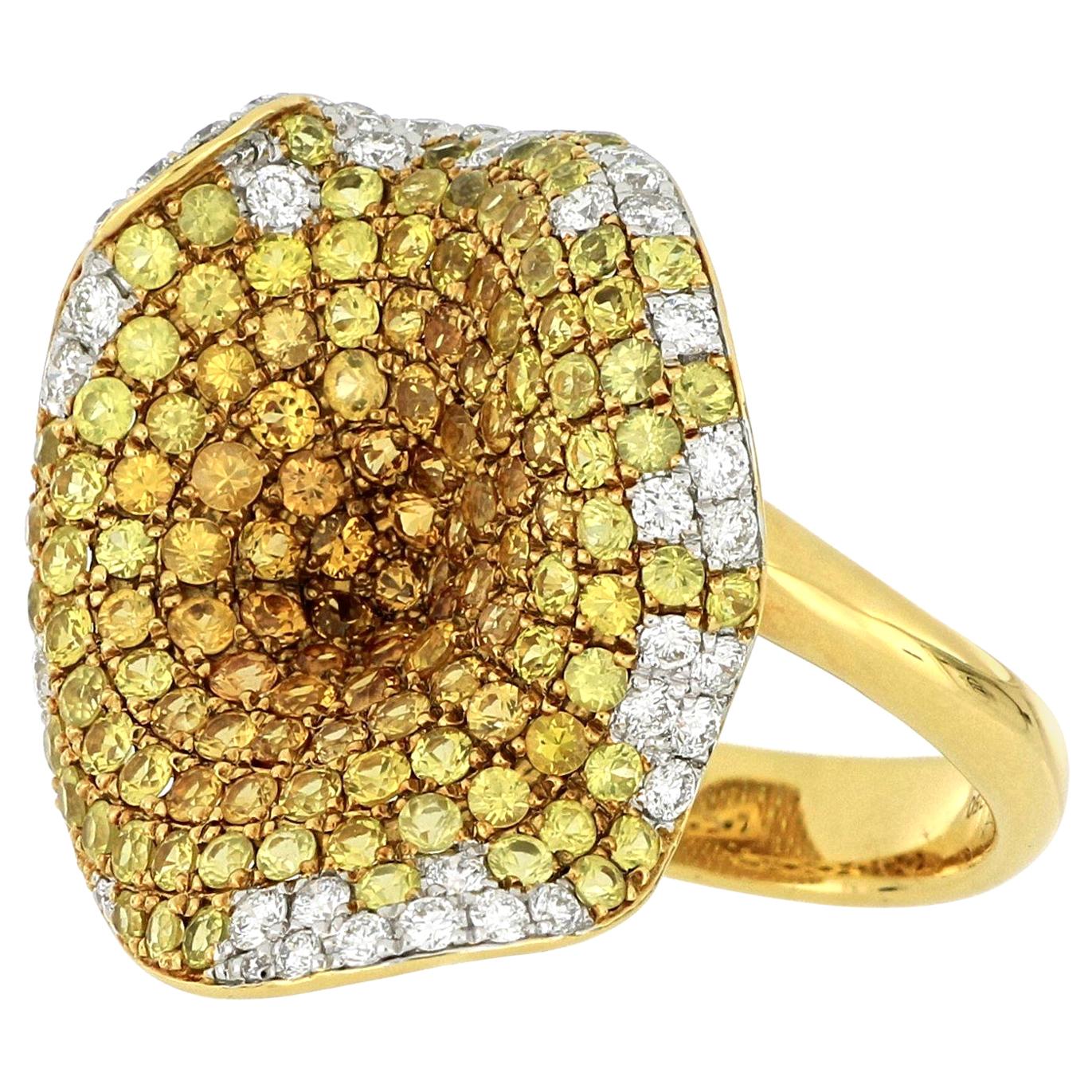18 Karat Gold Sapphire and Diamond Ring For Sale