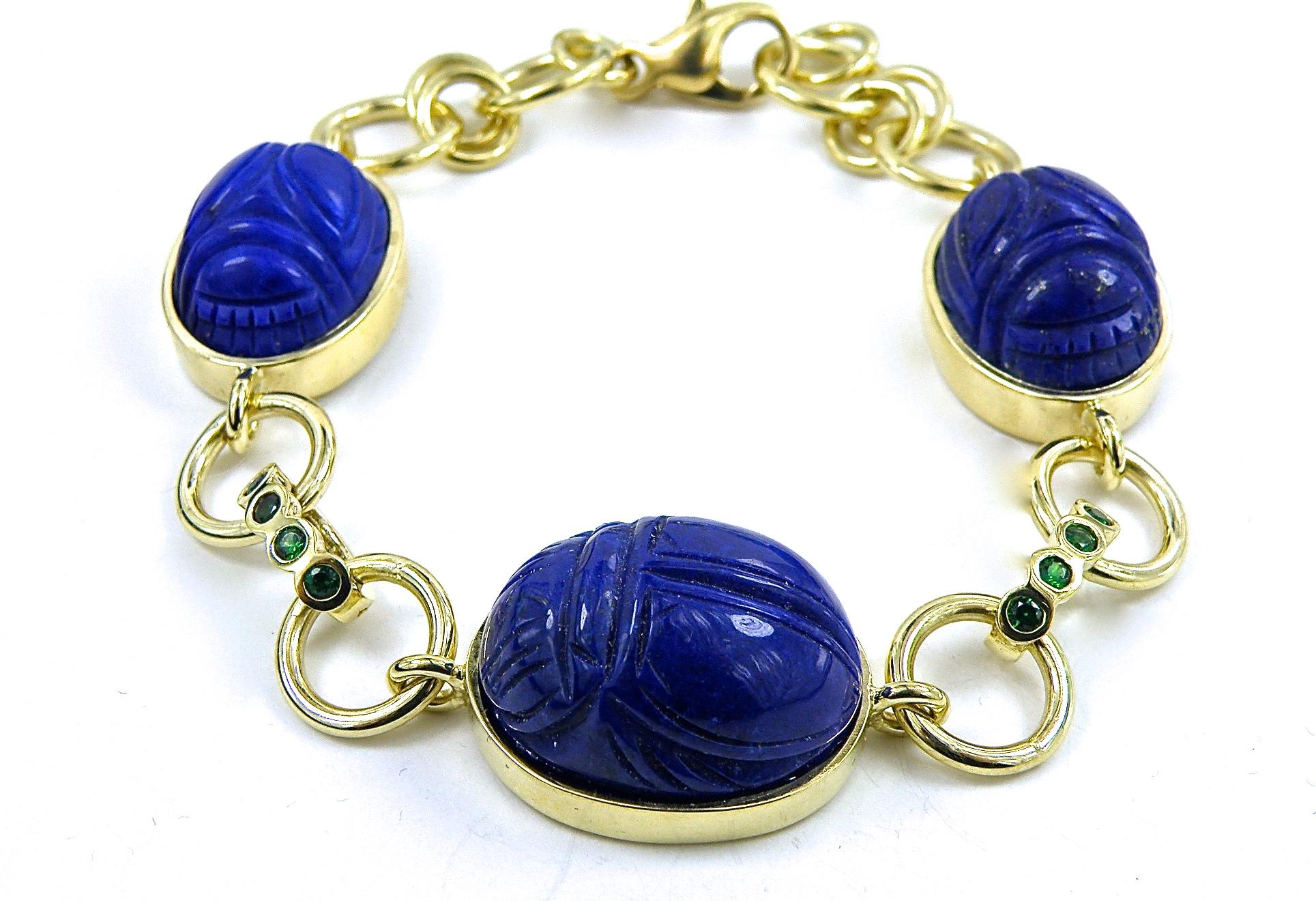18 Karat Gold Sapphire and Lapis Lazuli Bracelet In New Condition In Cohasset, MA
