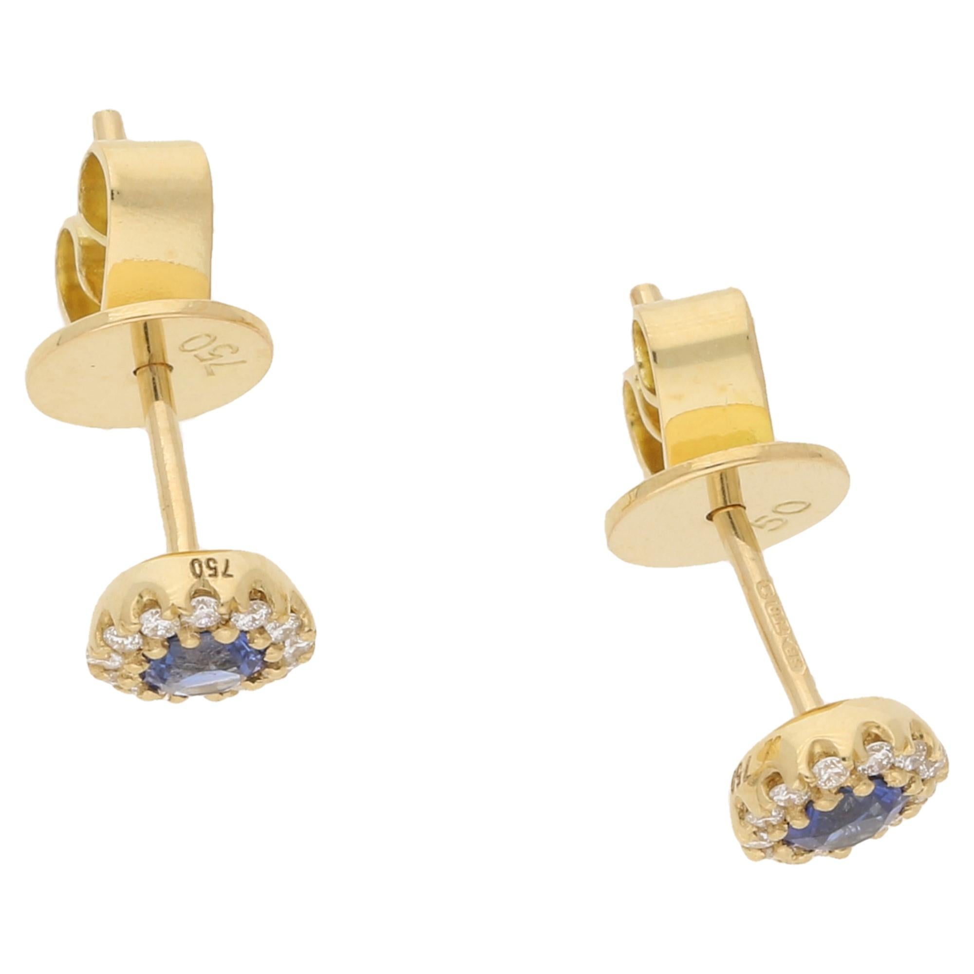 Women's or Men's 18 Karat Gold Sapphire Diamond Cluster Stud Earrings