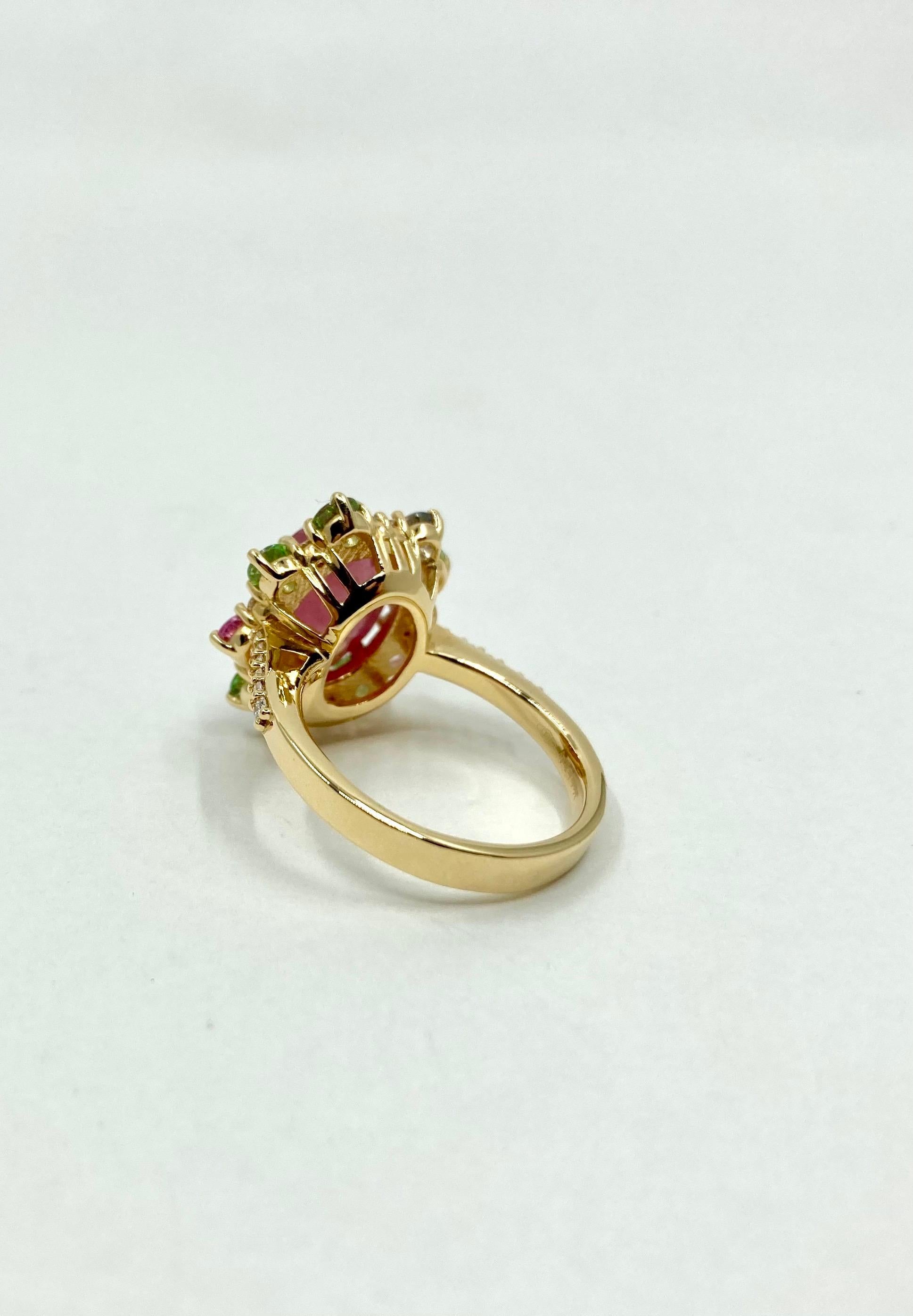 Oval Cut 18 Karat Gold Sapphires, Tsavorite and Diamonds Italian Ring For Sale