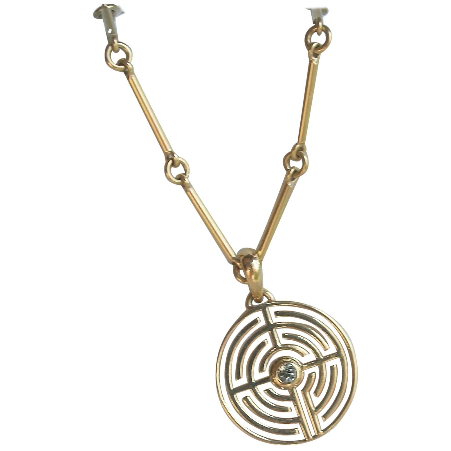 18 Karat Gold Small Labyrinth Pendant with Gemstone