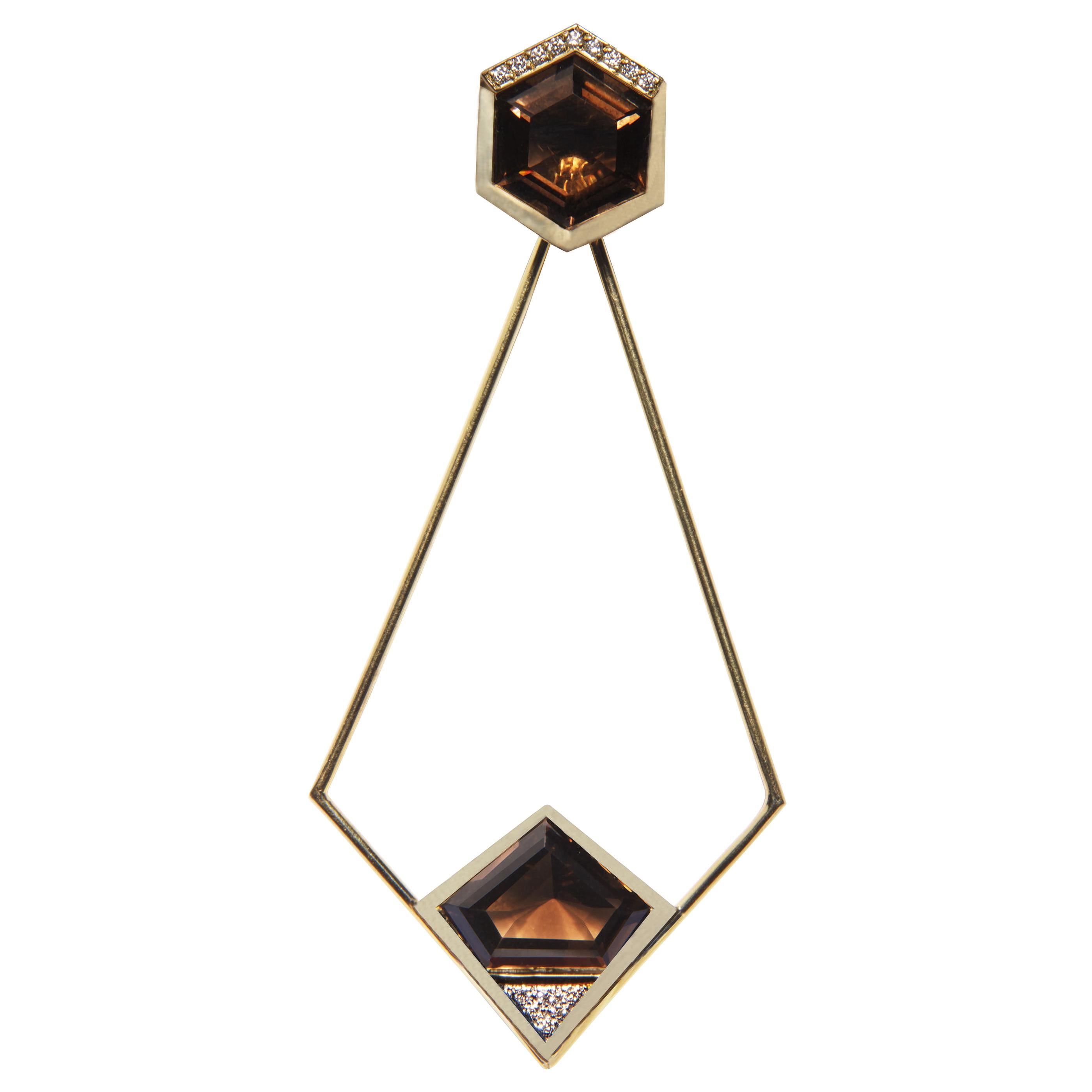 18 Karat Gold Smoky Quartz and 0.24 Carat Diamond Affinitá Earrings.Sustainable  For Sale 3