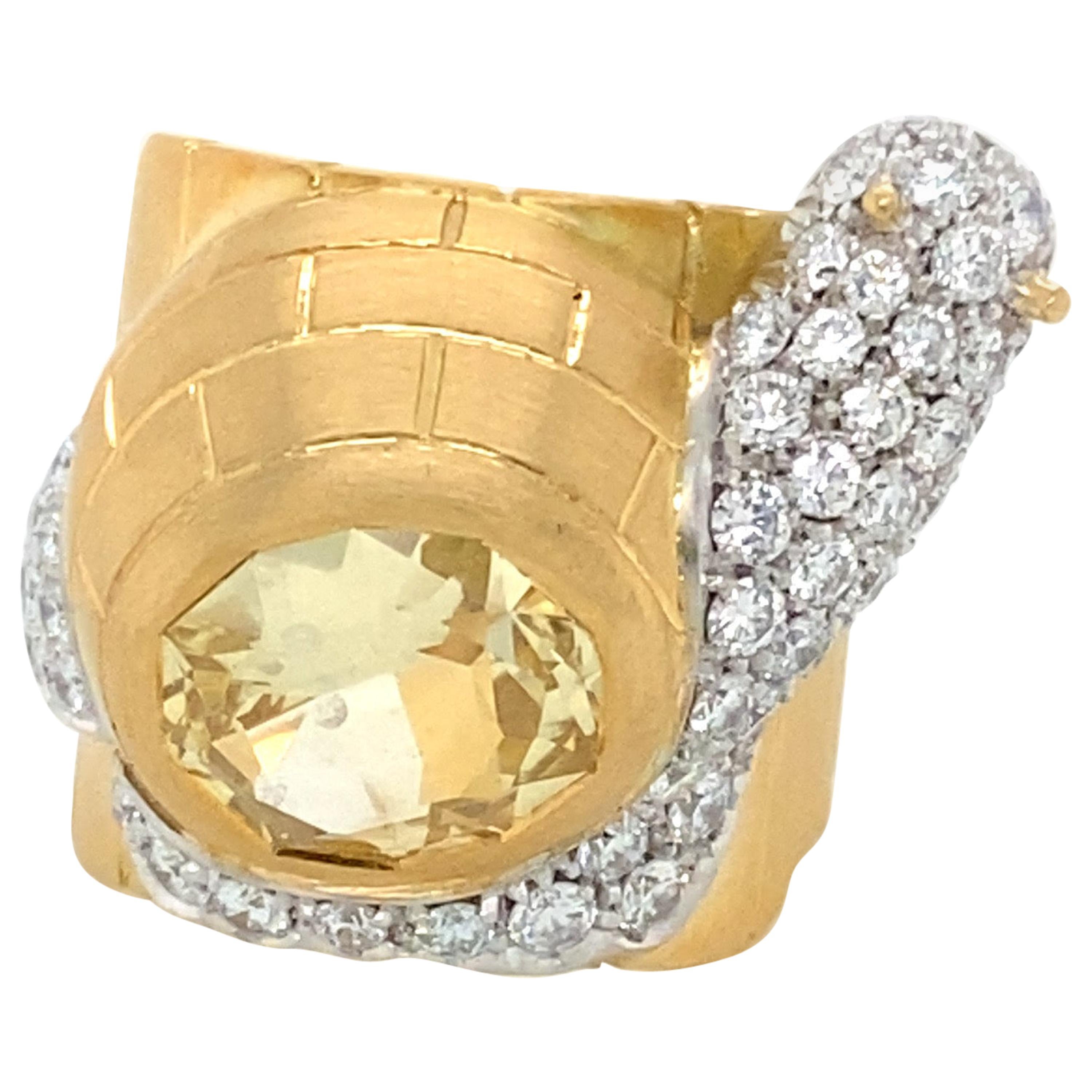 18 Karat Gold "Snail" Diamonds Ring For Sale