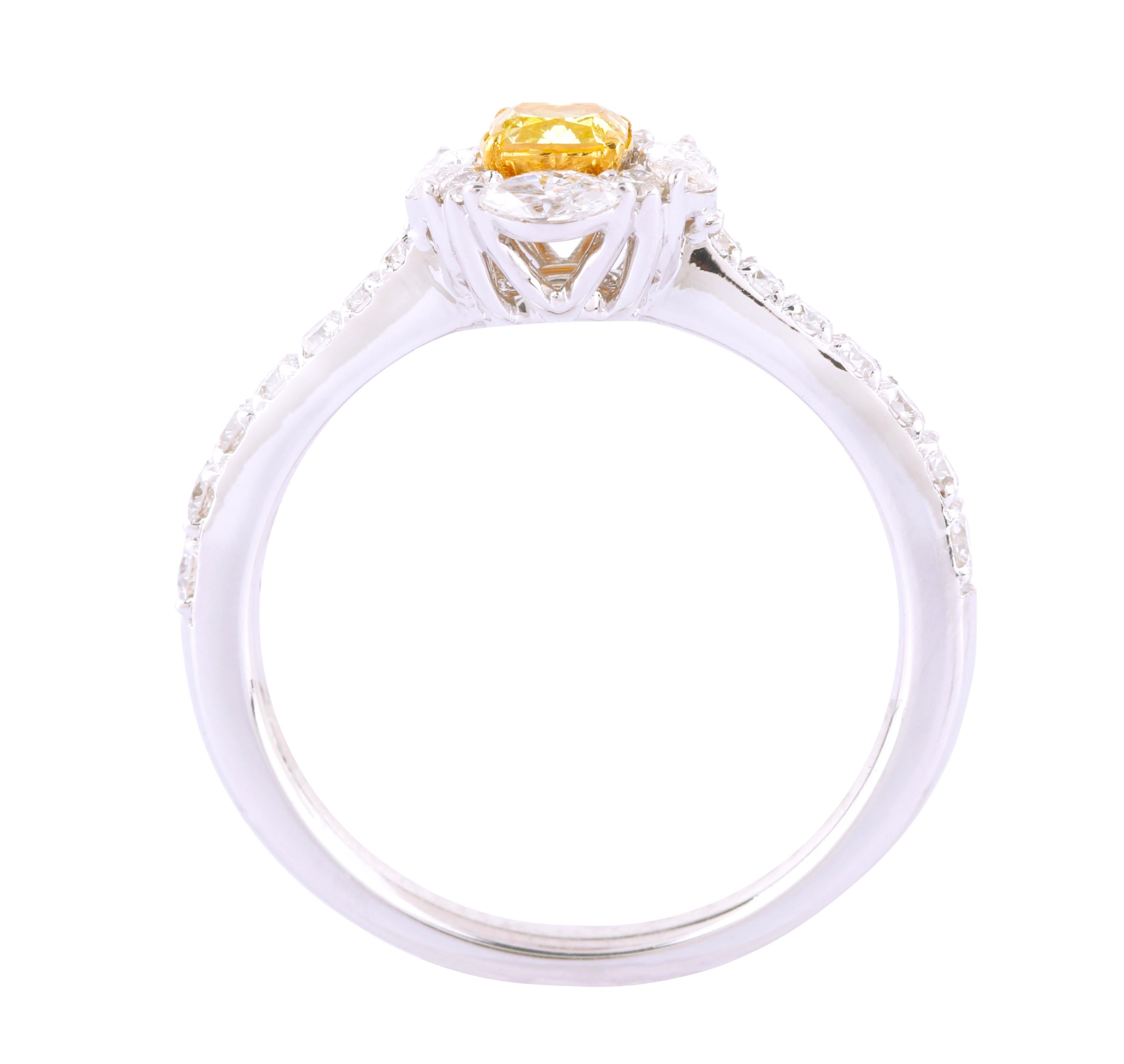 Women's 18 Karat Gold Solitaire Fancy Yellow and White Diamond Ring For Sale