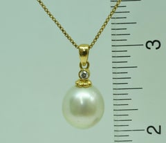 18 Karat Gold South Sea Pearl and Diamond Necklace