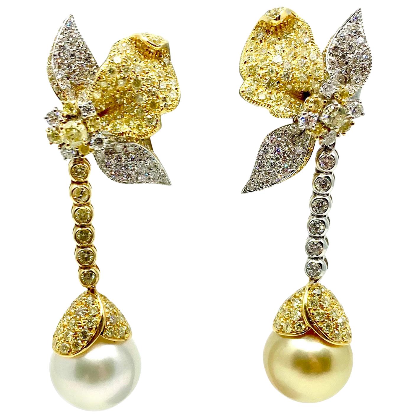 18 Karat Gold South Sea Pearls and Diamonds Earrings For Sale