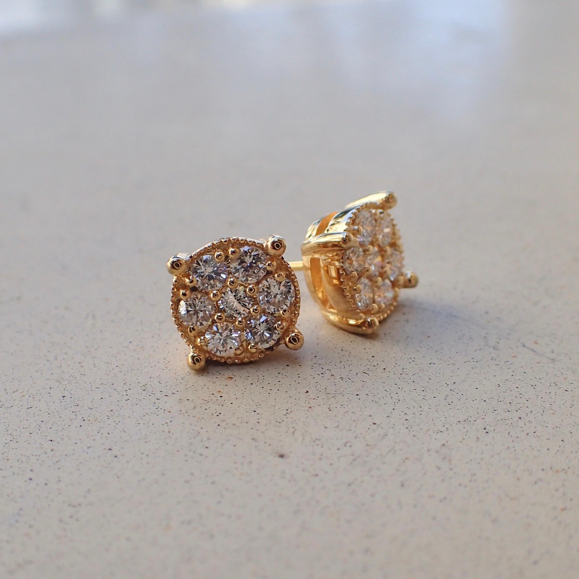 Round Cut 18 Karat Gold Stud Earrings are Set with 0.68 Carat of Diamond, Illusion Set