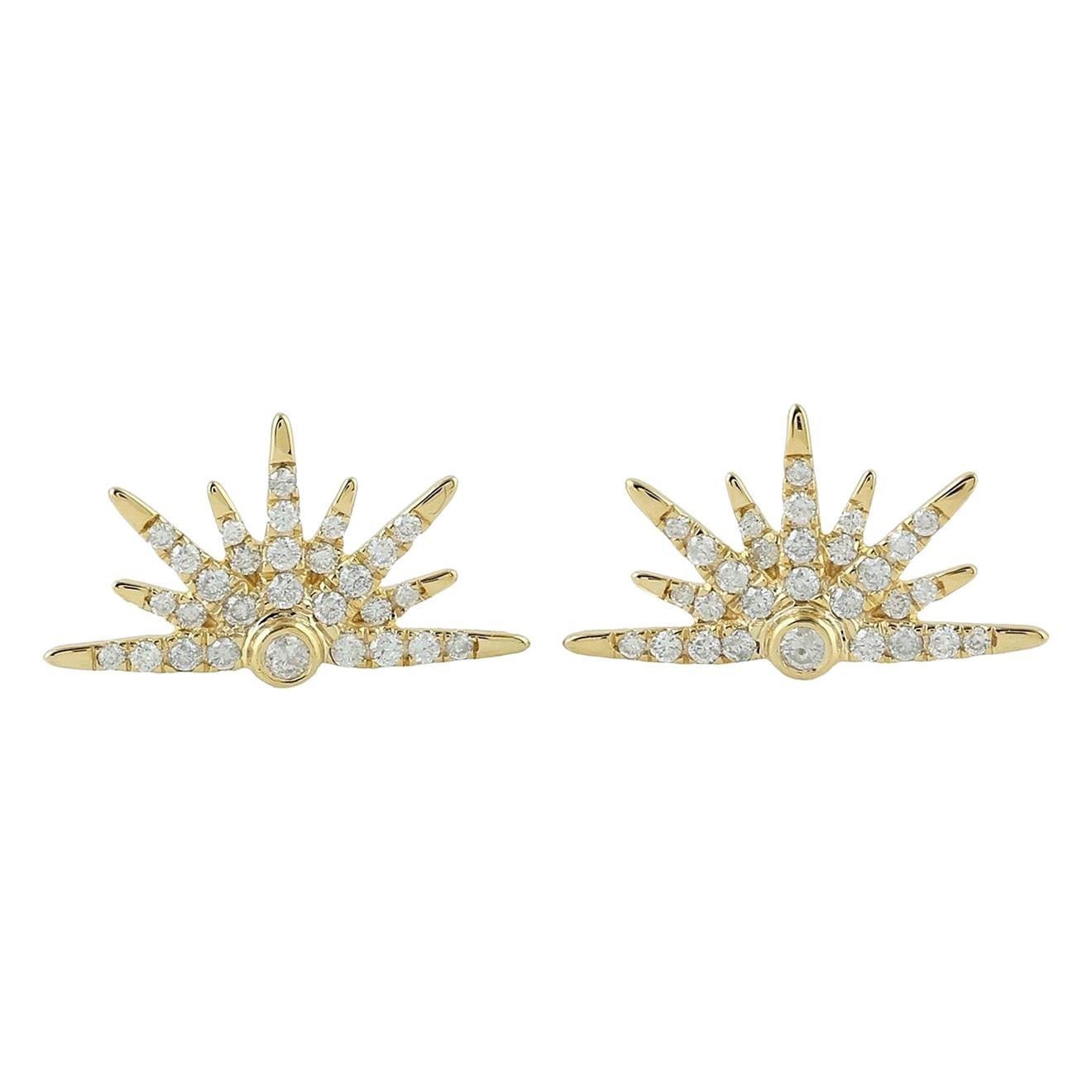 18 Karat Gold Sun Diamond Stud Earrings For Sale