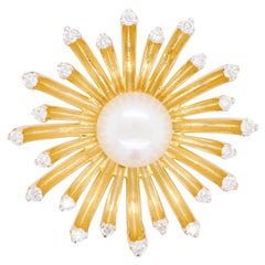 18 Karat Gold Sunflower Pearl Diamond Pendant Necklace