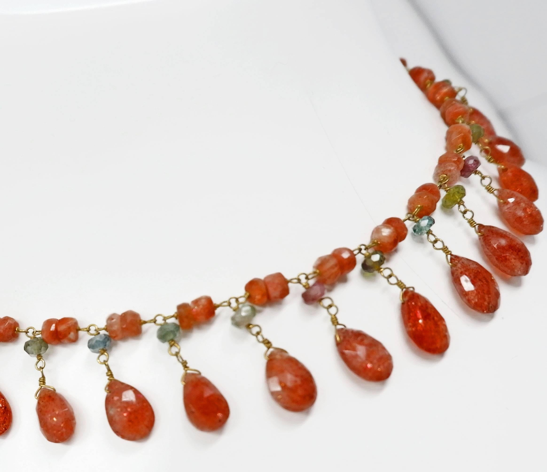 Anglo-Indian 18 Karat Gold Sunstone and Tourmaline Drop Bead Necklace