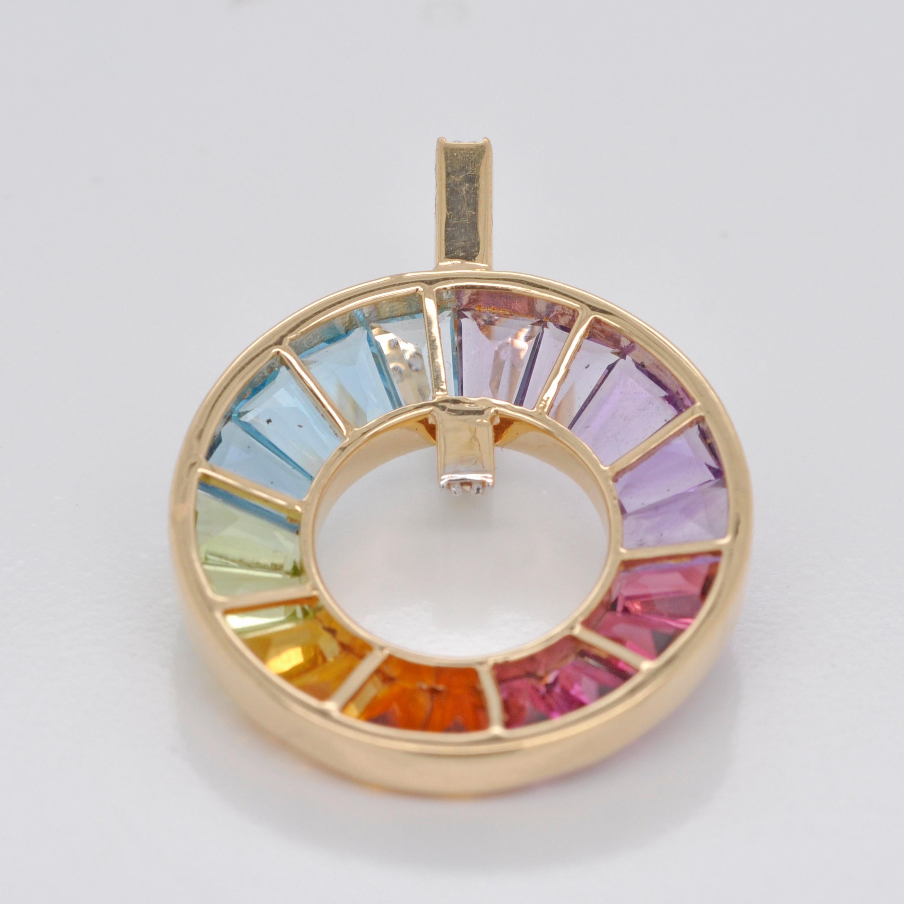 18K Gold Art Deco Inspired Rainbow Gemstones Diamond Circle Pendant Necklace For Sale 1
