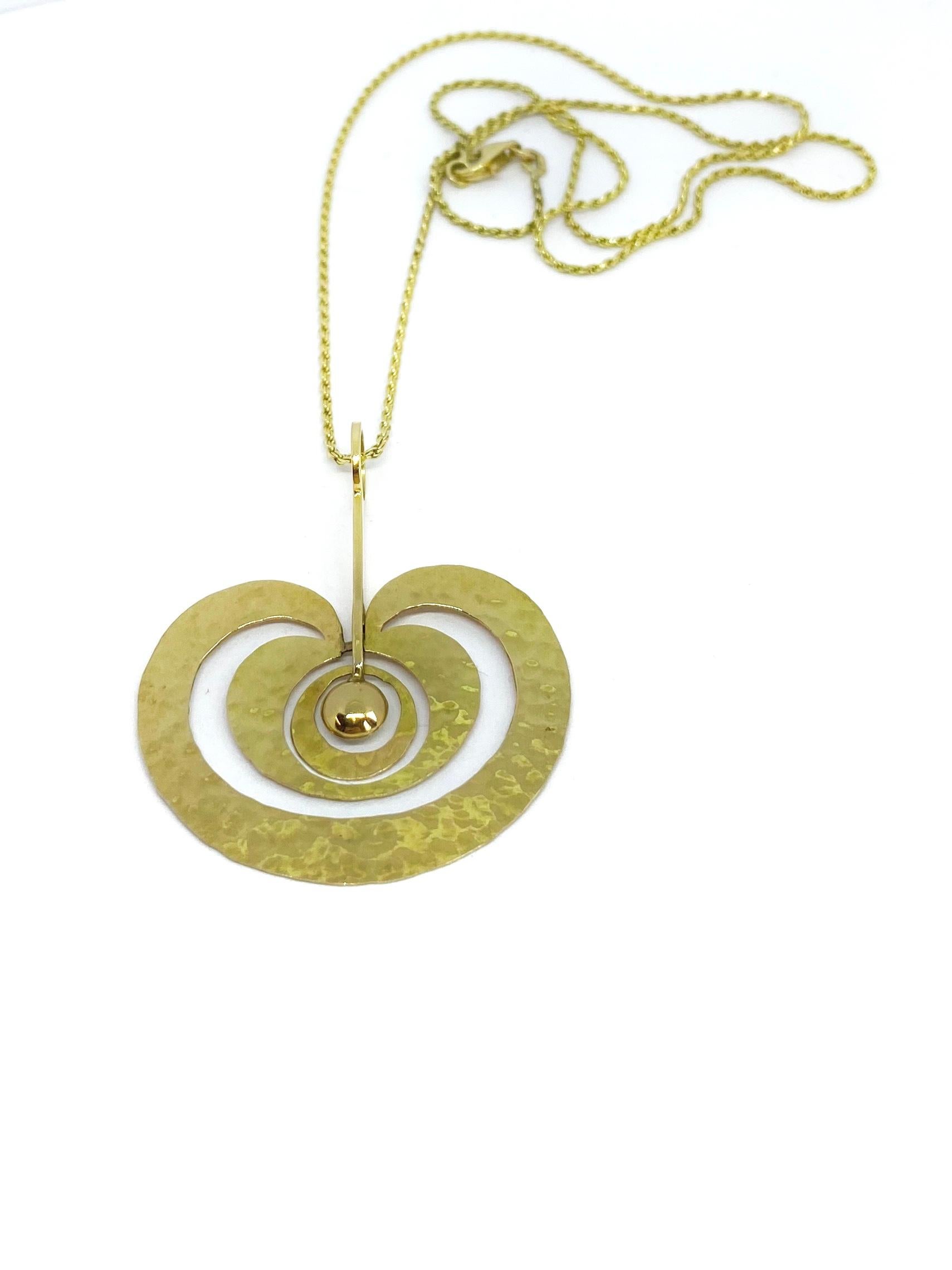 18 Karat Gold Tapio Wirkkala Rare ‘Omena’ 'Apple' Pendant For Sale 3