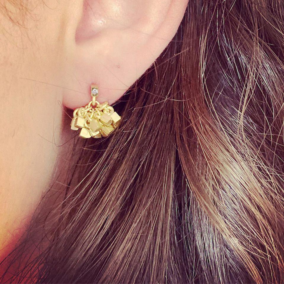 18 Karat Gold 