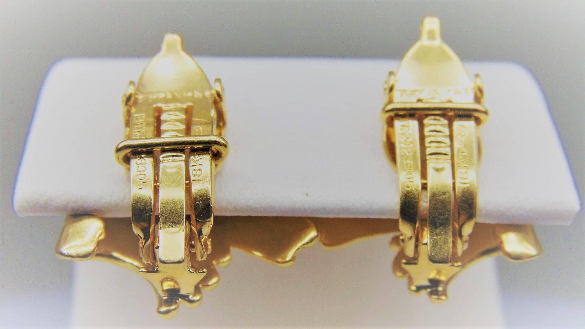 Women's 18 Karat Gold Tiffany & Co. Clip-On Earrings For Sale