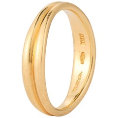 18 Karat Gold Tiffany Thin Wave Ring