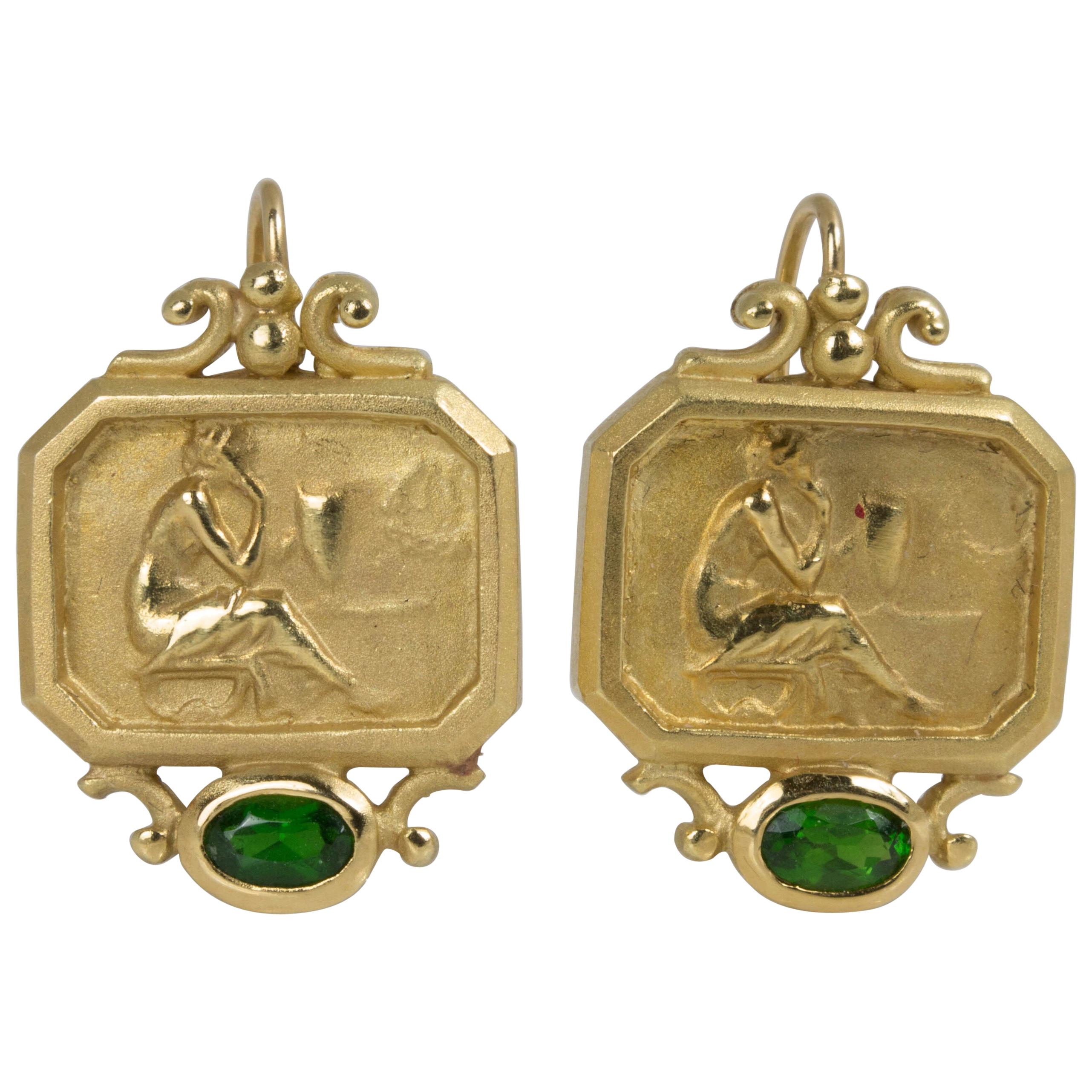 SeidenGang Athena Earrings in 18k Yellow Gold with Green Tourmaline