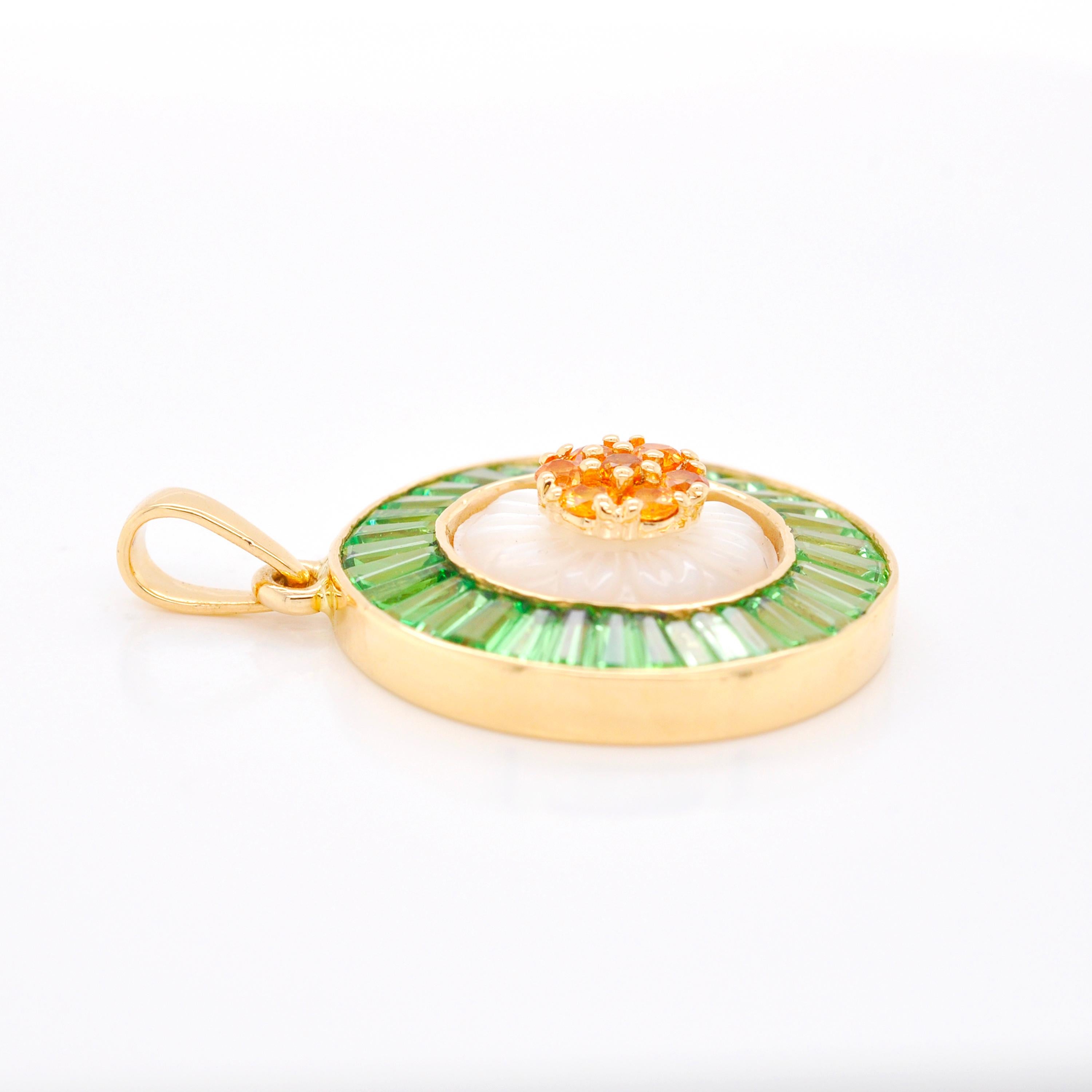 18 Karat Gold Tsavorite Carved Mother of Pearl Flower Yellow Sapphire Pendant In New Condition For Sale In Jaipur, Rajasthan