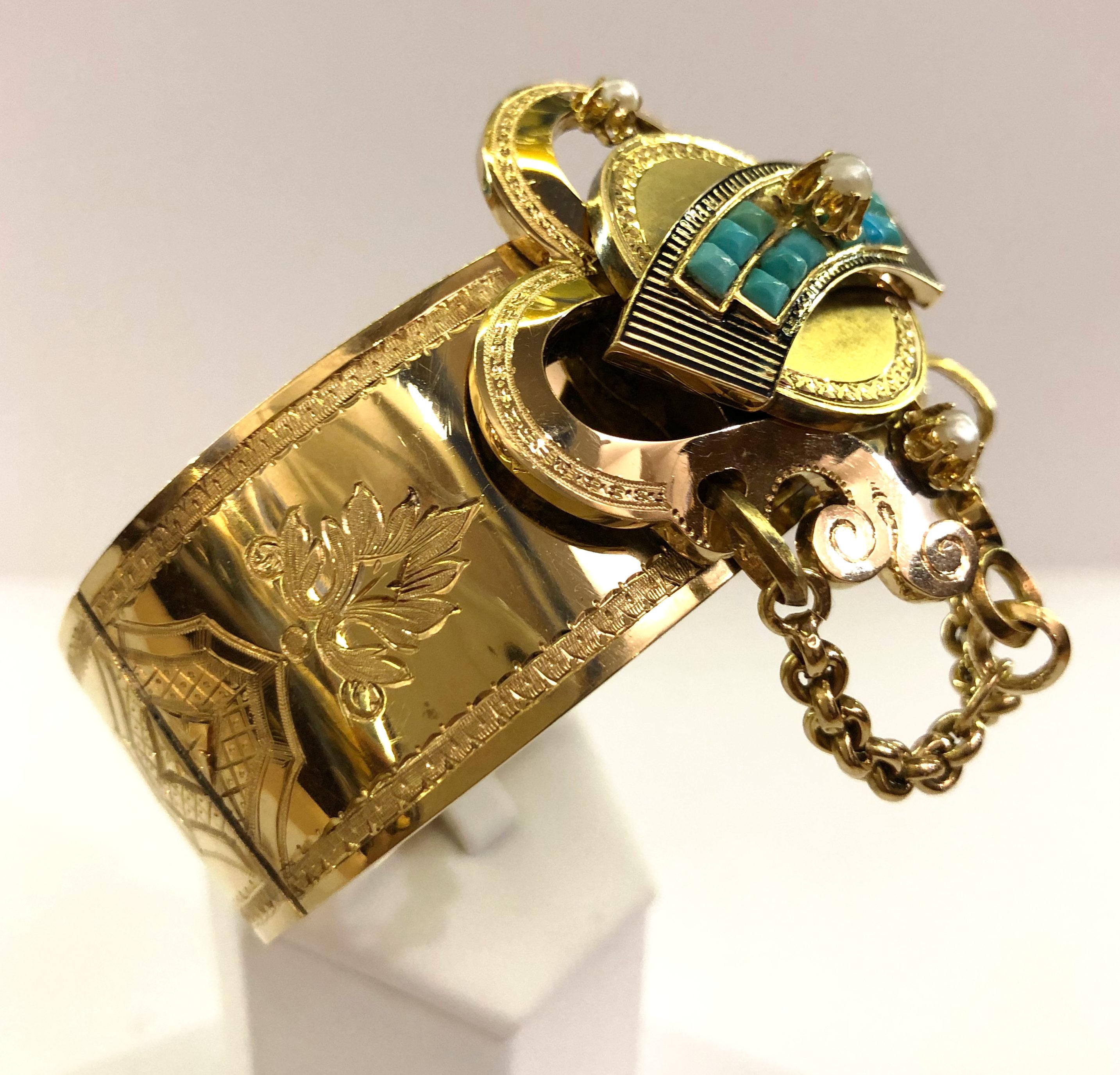 Bracciale vintage in oro 18 carati con intricate incisioni, con turchesi e perle, Francia anni '30 del XIX secolo con marchio originale