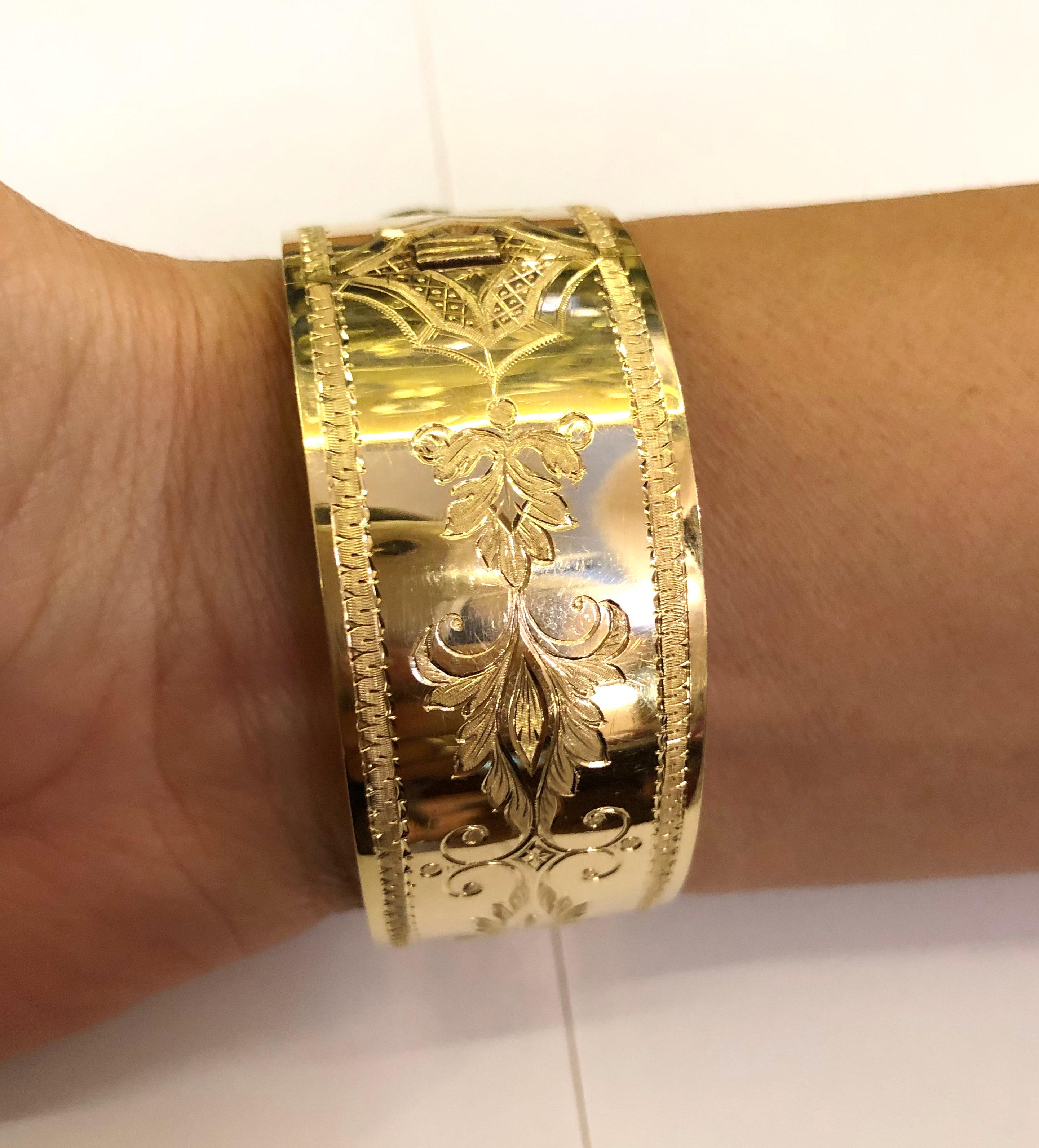 Armband aus 18 Karat Gold mit Türkis und Perlen im Angebot 2