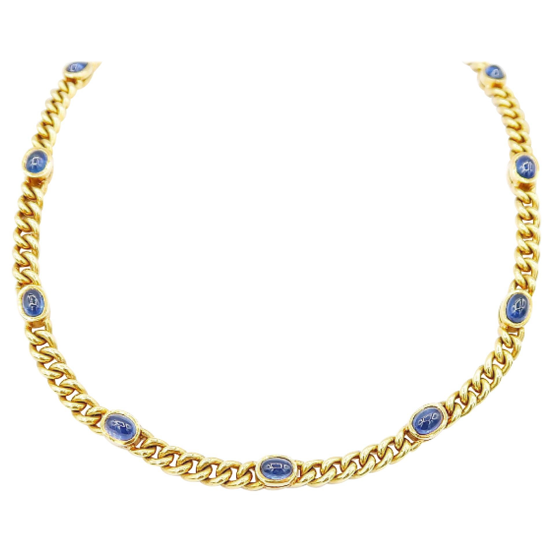 18 Karat Gold Twisted Curb Chain Necklace with Bezel-Set Oval Cabochon Sapphires For Sale