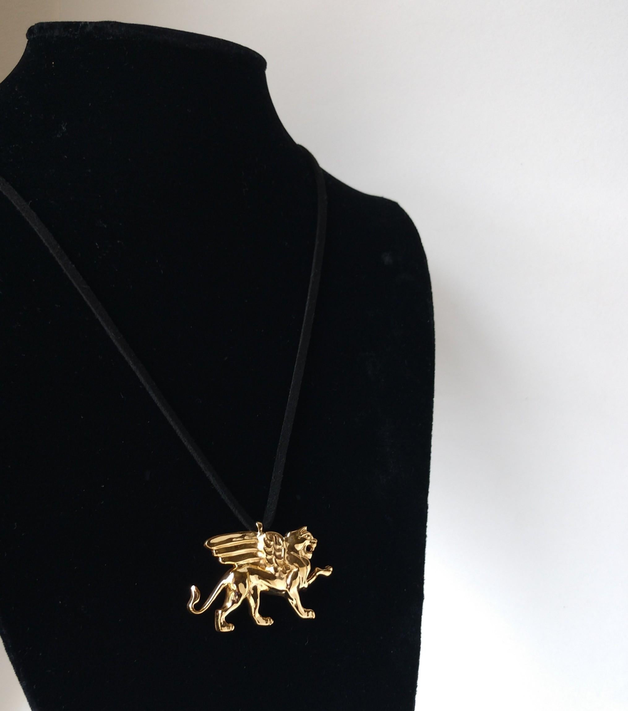 Contemporary 18 Karat Gold Vermeil Winged 2 inch Lion Griffin Pendant Necklace for Men For Sale