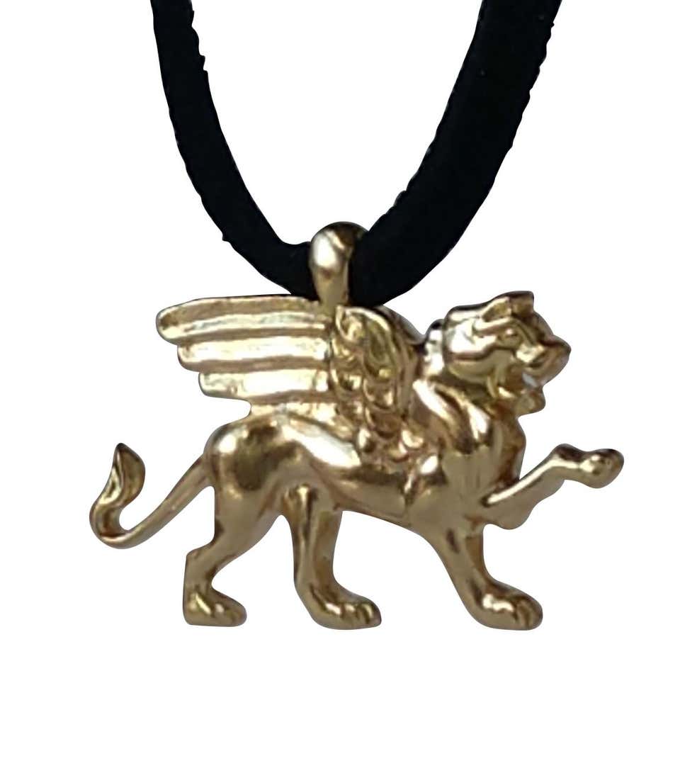 Tiffany lion necklace Clearance