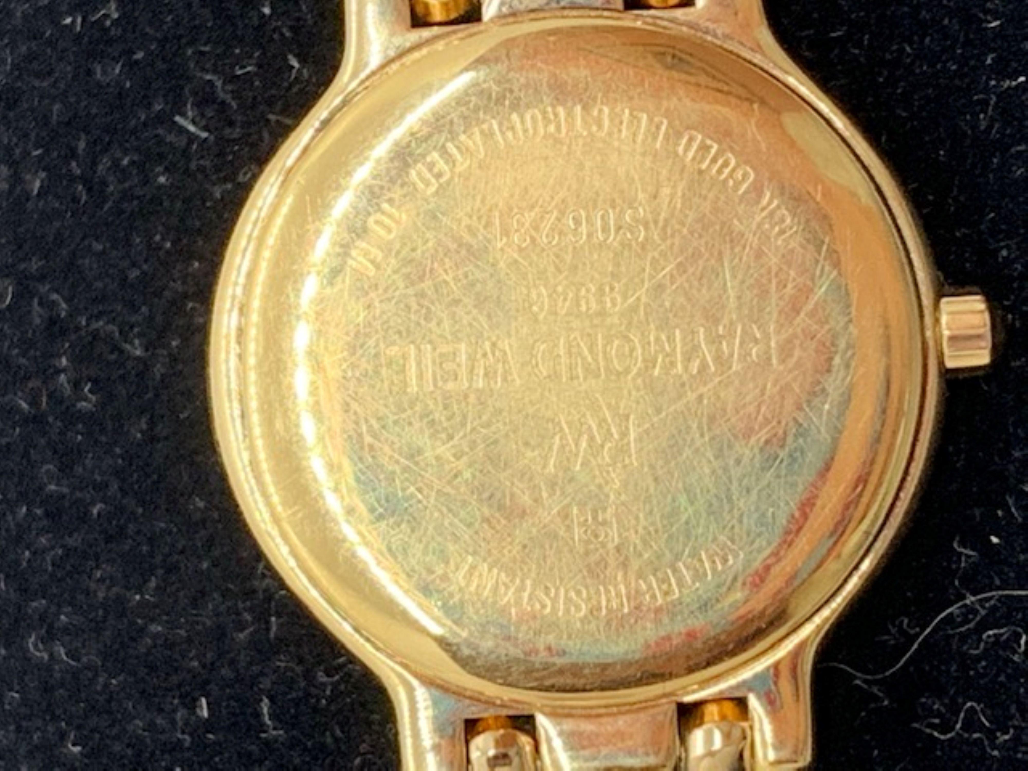18 Karat Gold Vermeil Raymond Weil Ladies Wristwatch In Good Condition For Sale In Westfield, NJ