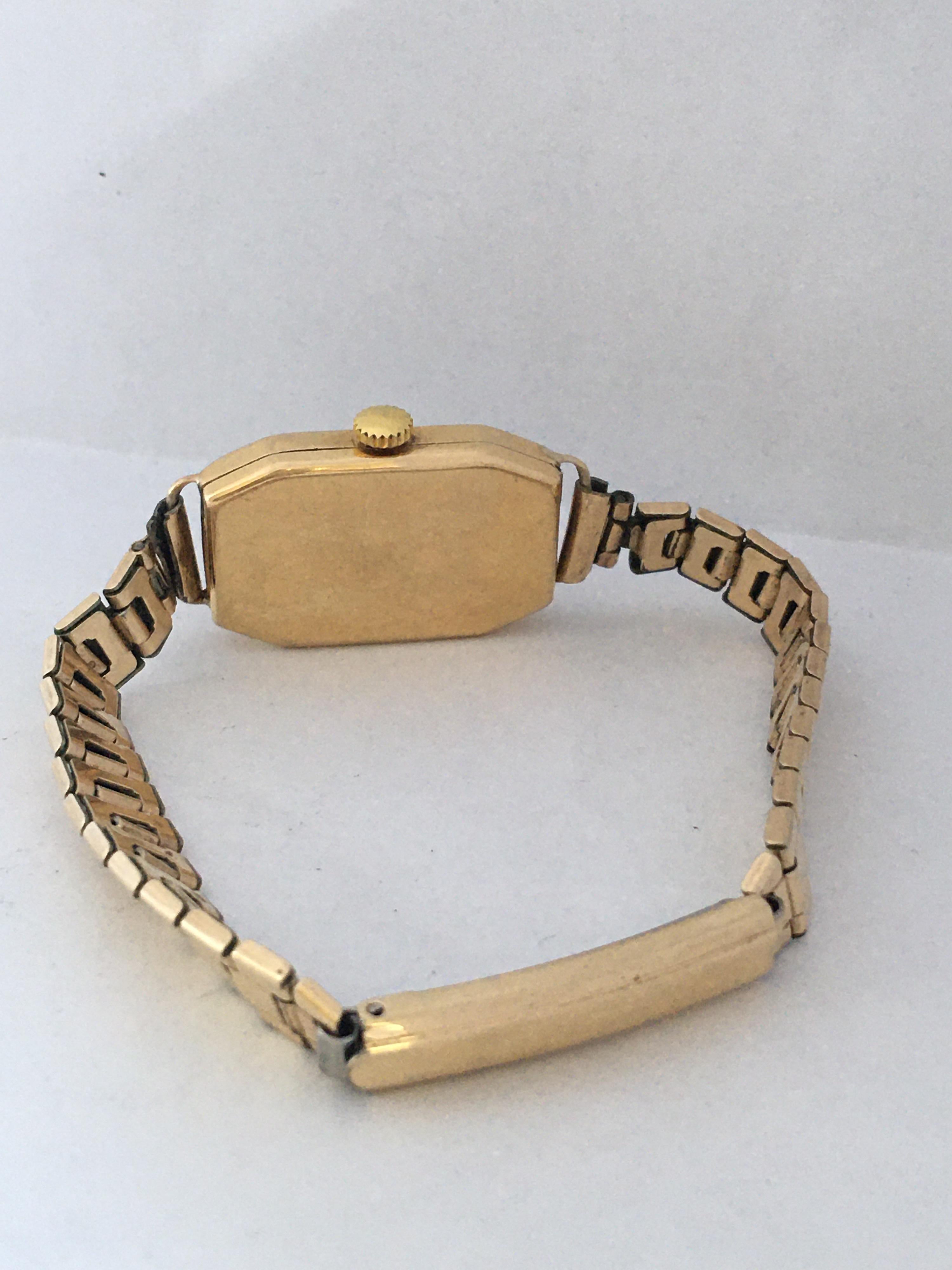 18 Karat Gold Vintage 1920s J.W. Benson London Ladies Mechanical Watch For Sale 2