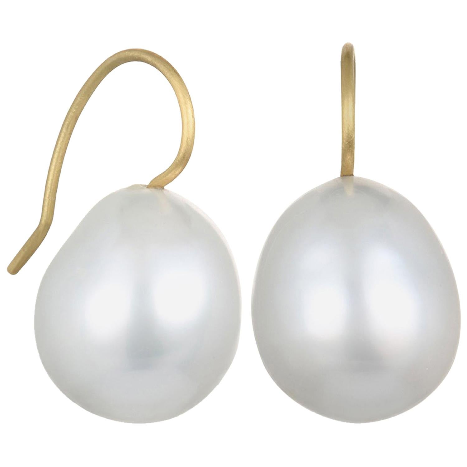 18 Karat Gold White South Sea Cultured Pearl Drop Earrings