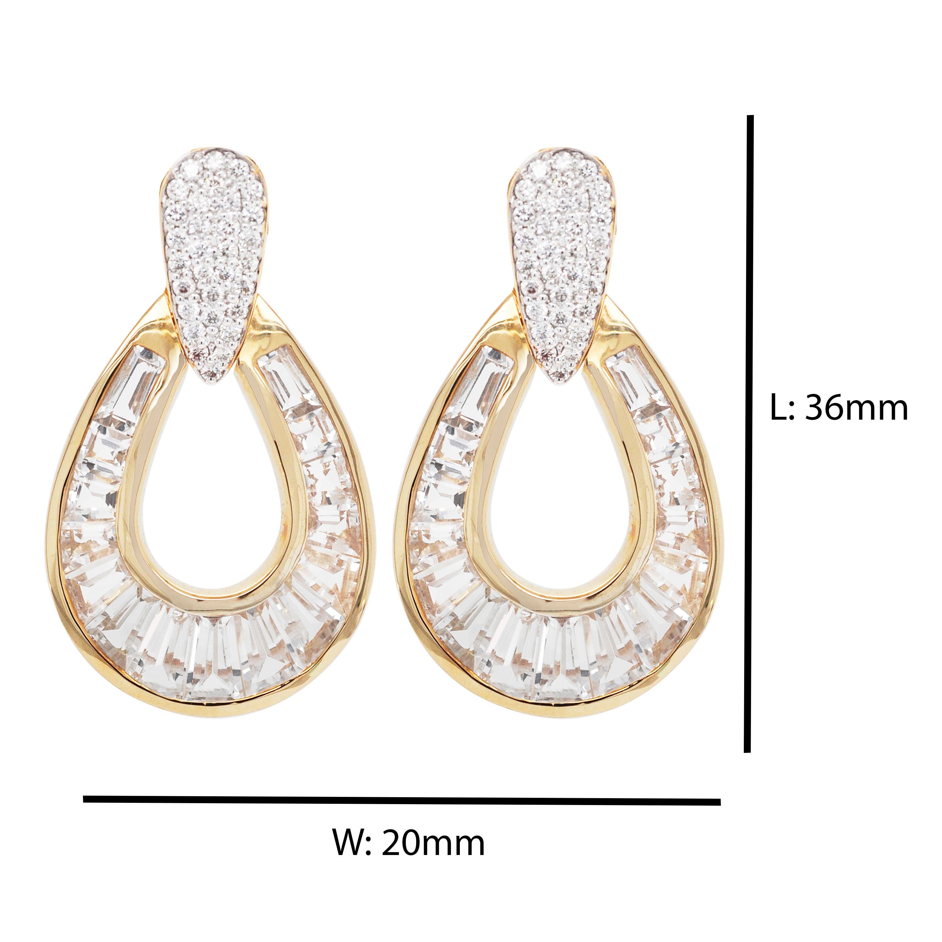 18 Karat Gold Weißer Topas spitz zulaufende Baguette-Diamant-Ohrringe zum Hängen (Zeitgenössisch) im Angebot