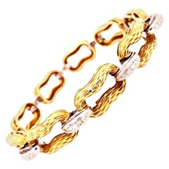 18 Karat Gold with 54 Round Diamonds Designer Bracelet 0.55 Carat VVS1 42.4g