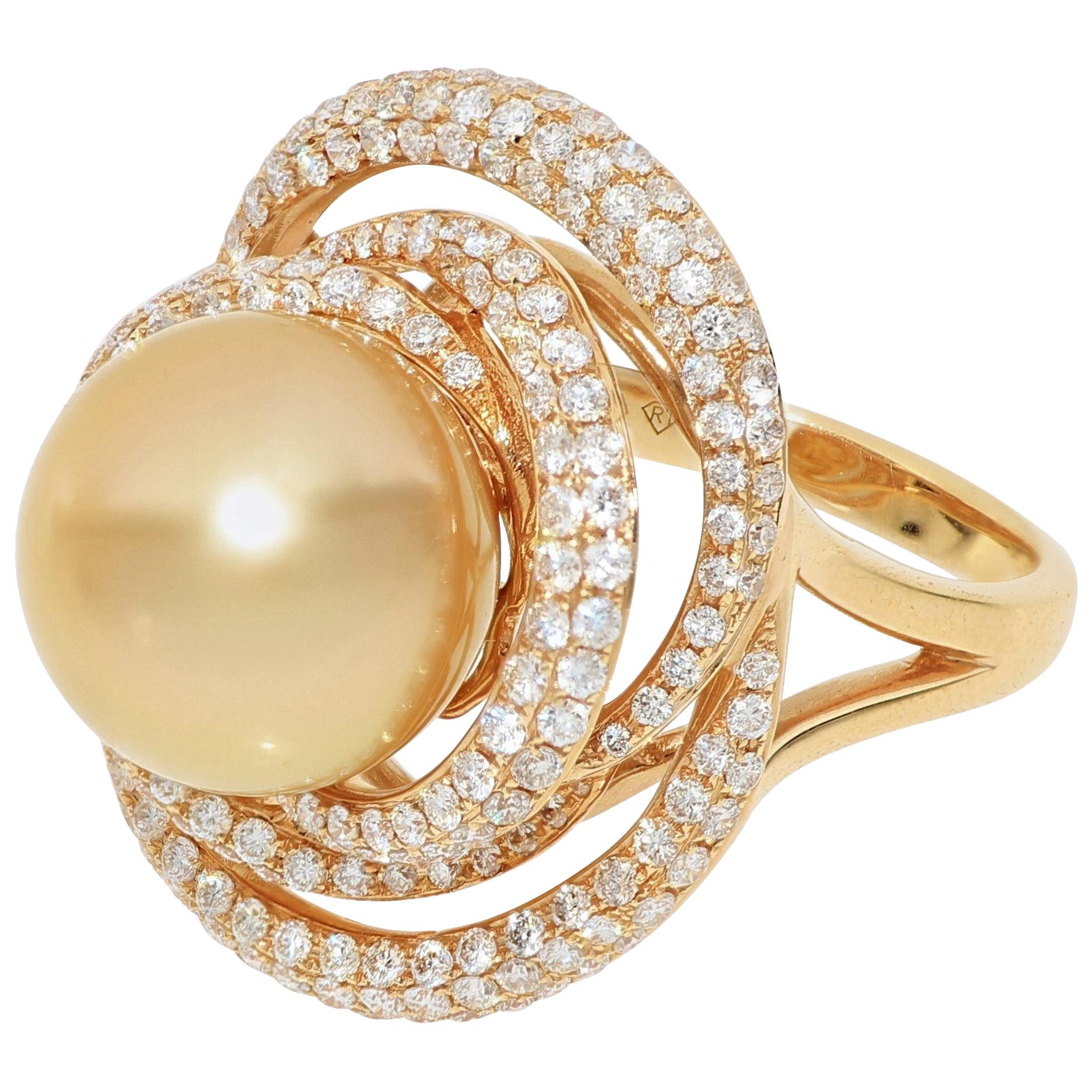 18 Karat Gold with South Sea Pearl Ring For Sale