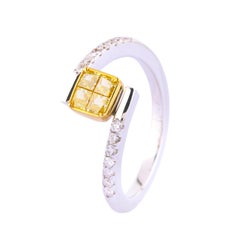 18 Karat Gold Yellow and White Diamond "Illusion-Set" Ring