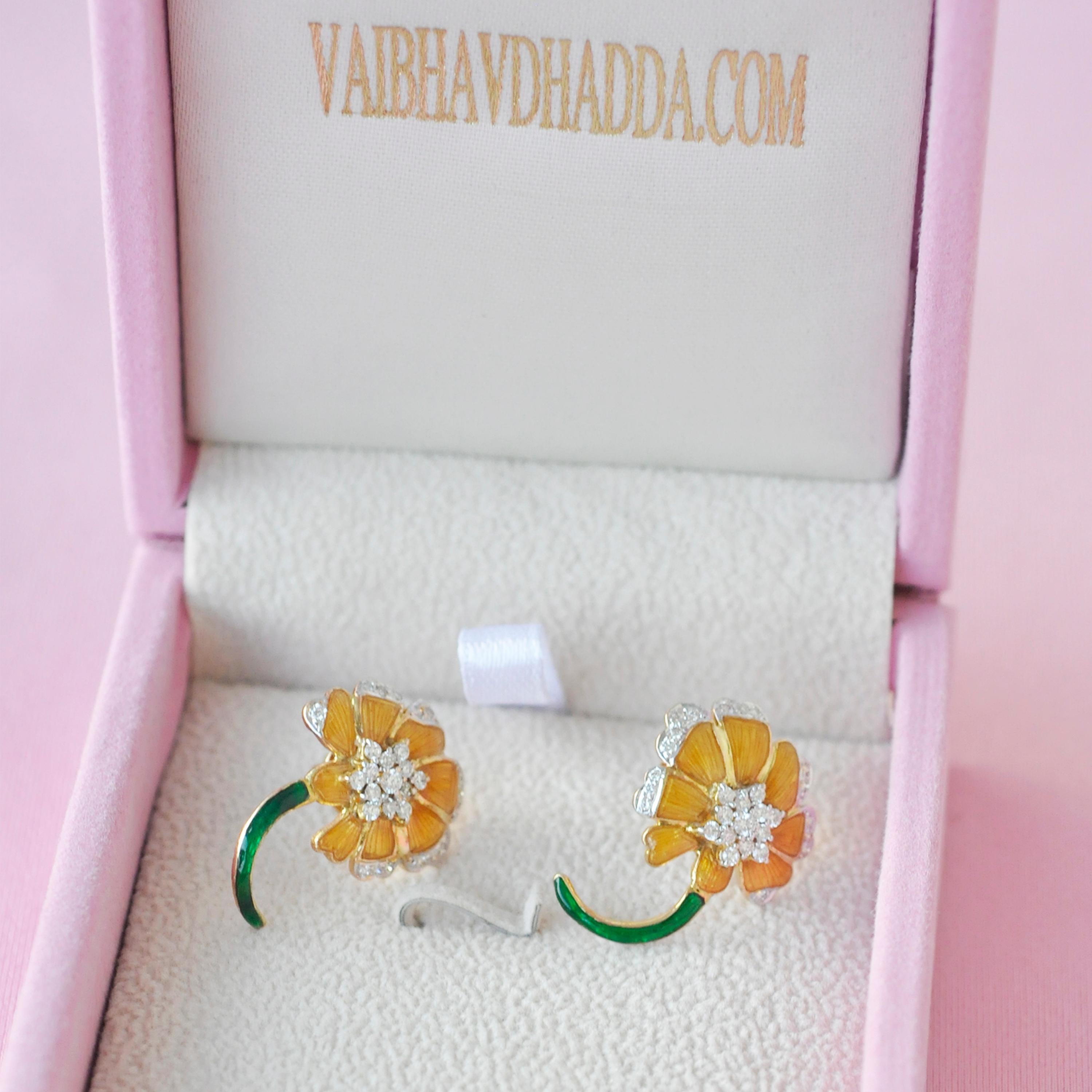 Brilliant Cut 18 Karat Gold Yellow French Guilloché Enamel Flower Diamond Stud Earrings