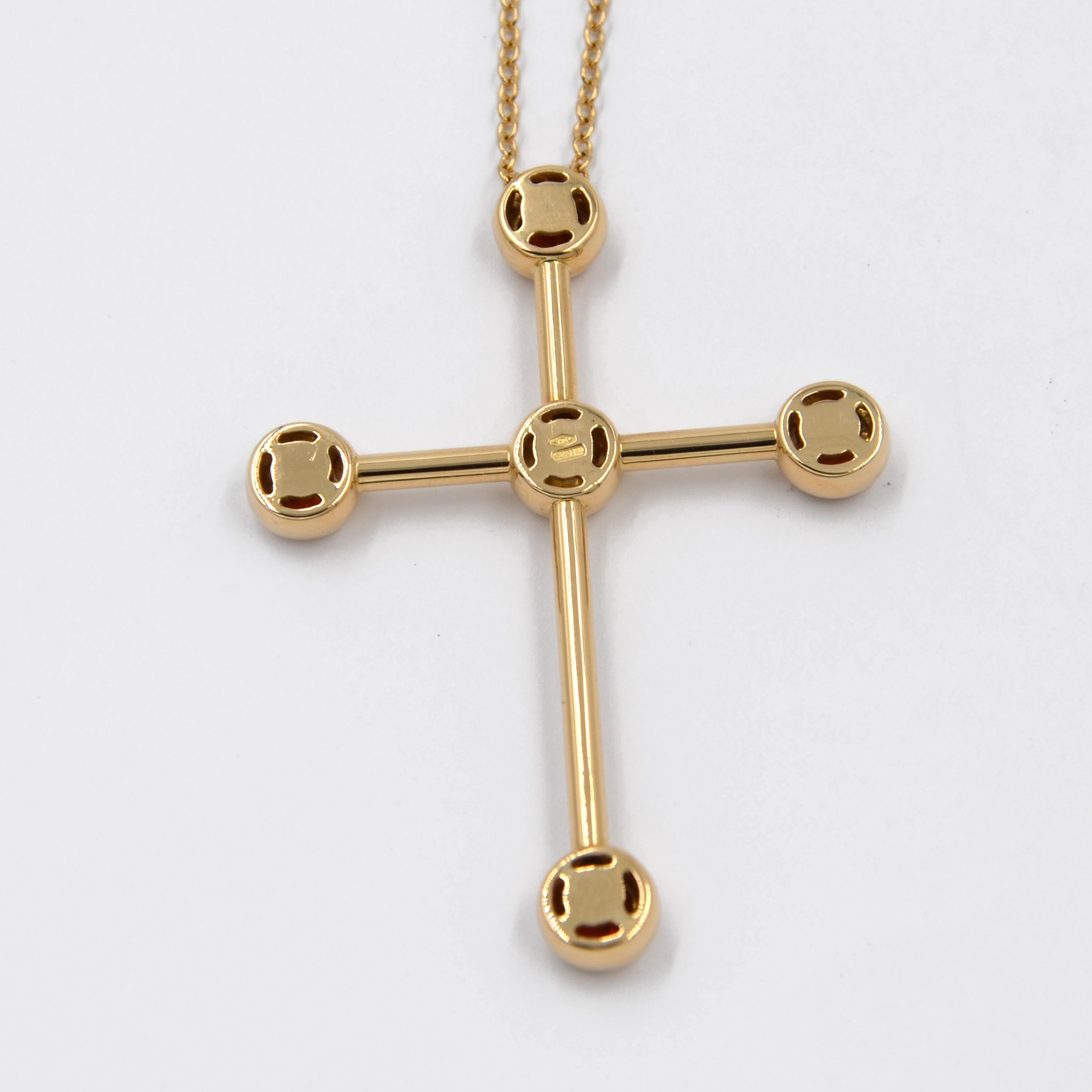 18Kt Yellow Gold Yellow Quartz and Madera Citrine Garavelli Cross Long Necklace
Cross size  MM 55 X 45
Chain cm 65 with loop at 50 
GOLD gr : 14,44
Citrine and Quartz total weight. ct : 2,36