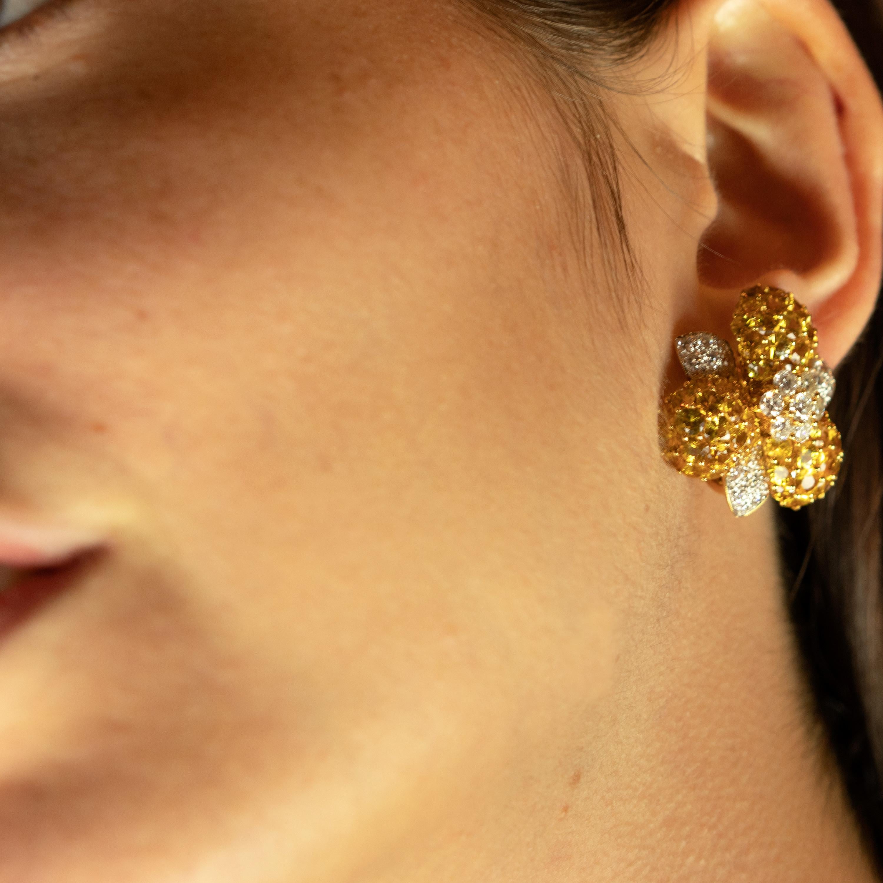 Brilliant Cut 18 Karat Gold Yellow Sapphire Diamond Flower Romantic Stud Lever Back Earrings
