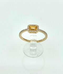 18 Karat Gold Yellow Tourmaline and Diamonds Italian Ring