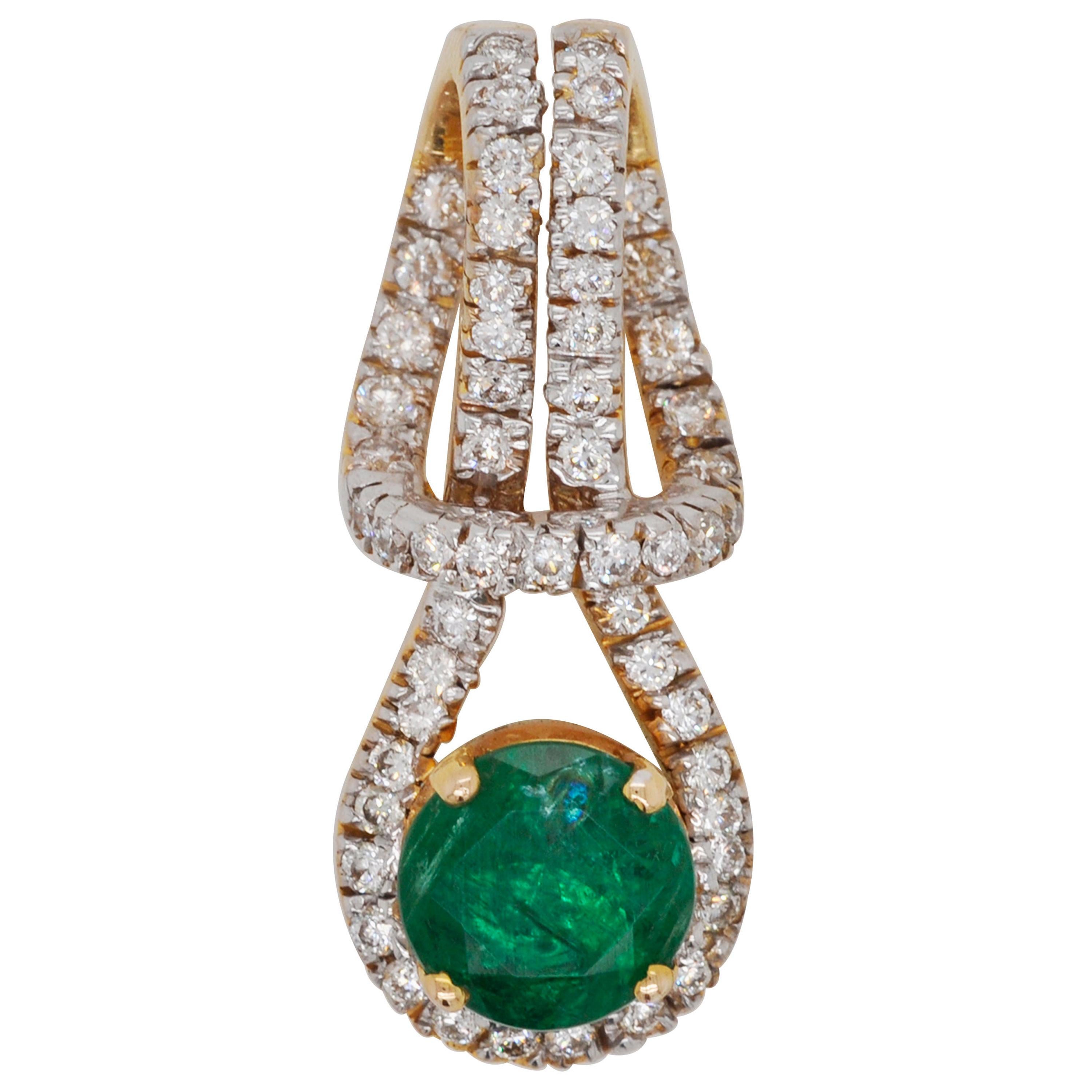 18 Karat Yellow Gold Zambian Emerald Round Diamond Pendant Necklace For Sale