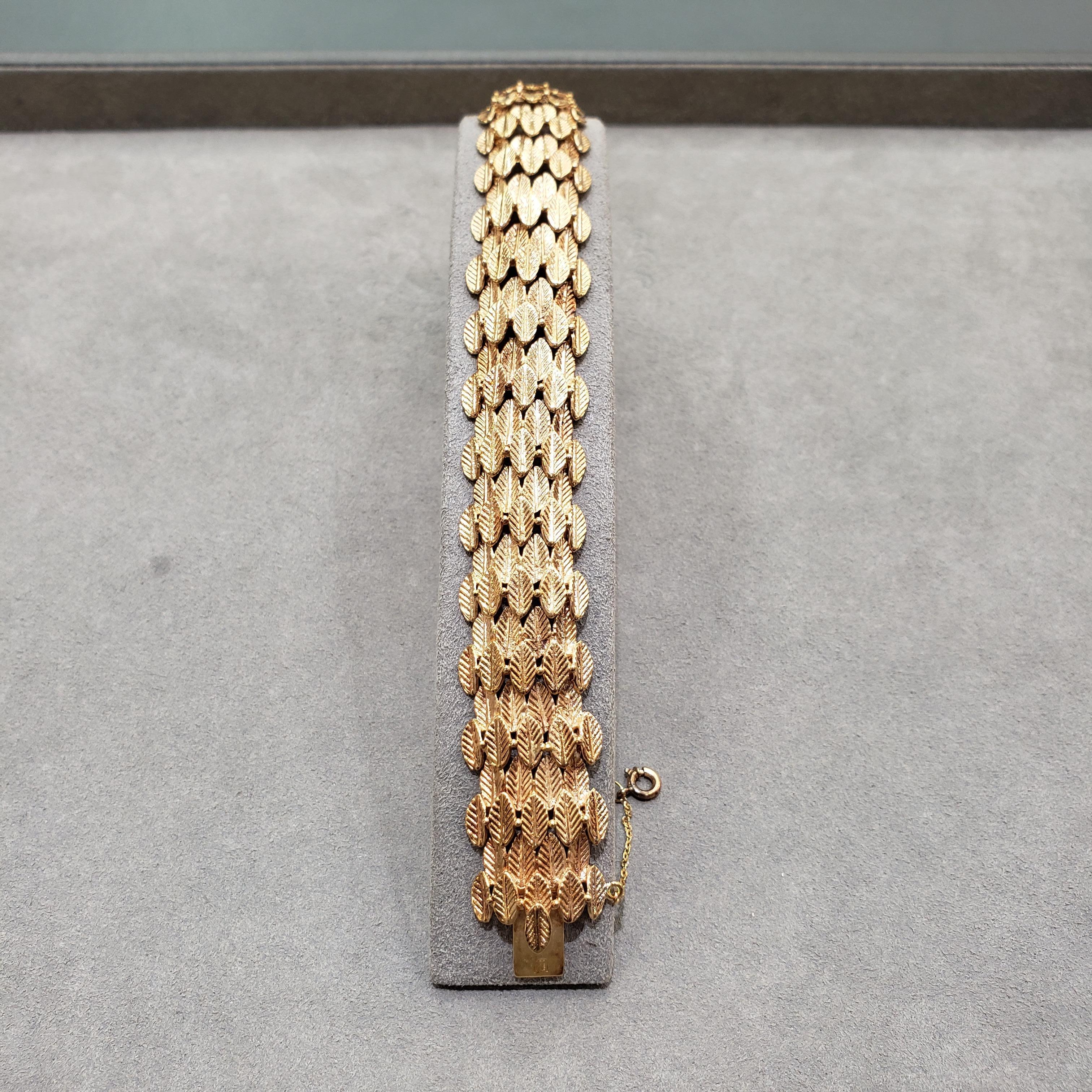 gold leaf design bracelet