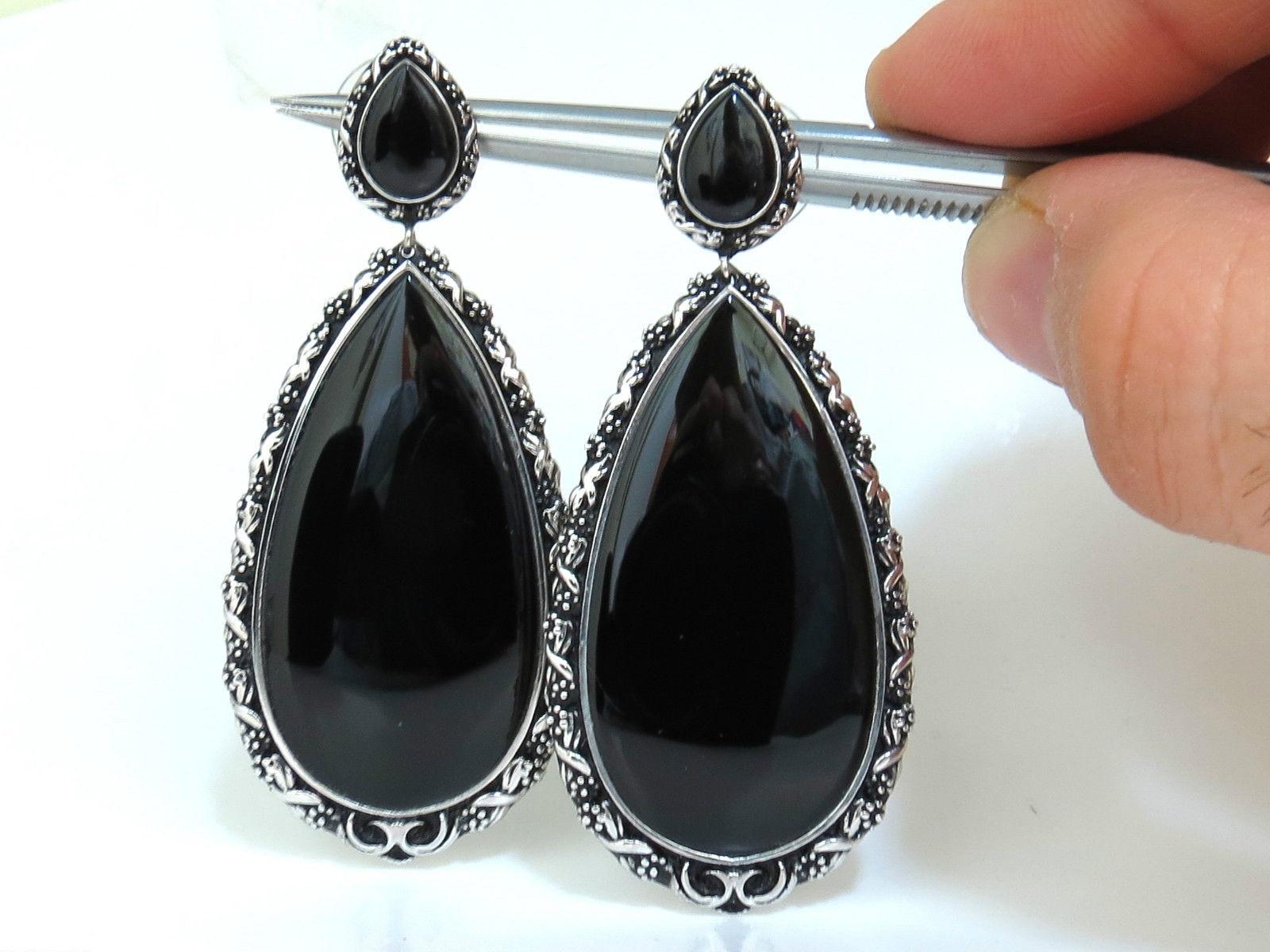 Pear Cut 18 Karat Gothic Revival Gilt Deco Natural Jet Black Onyx Dangle Earrings For Sale
